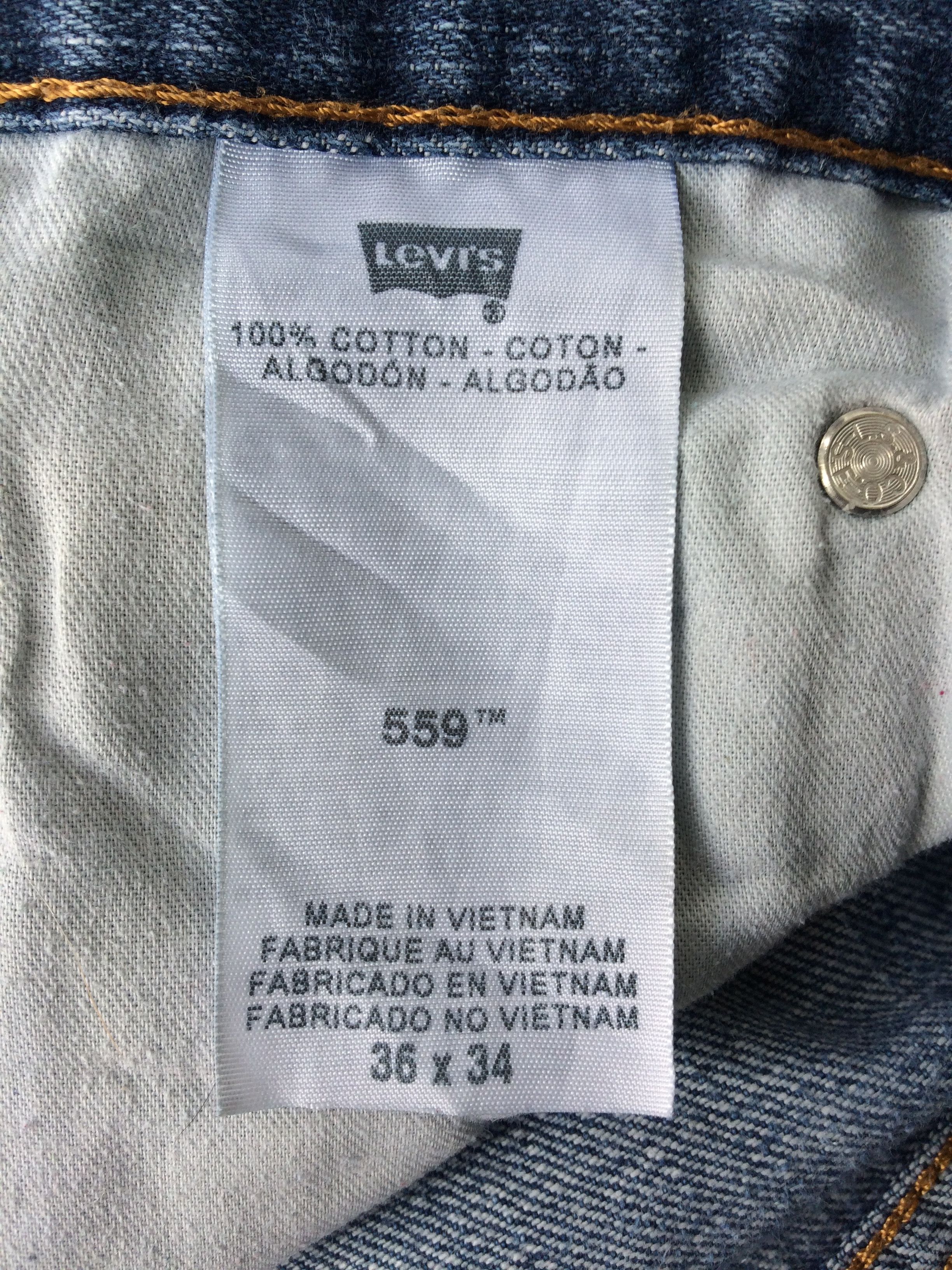Levi's Vintage Distressed Levis 559 Jeans #B-375 Size US 37 - 13 Thumbnail