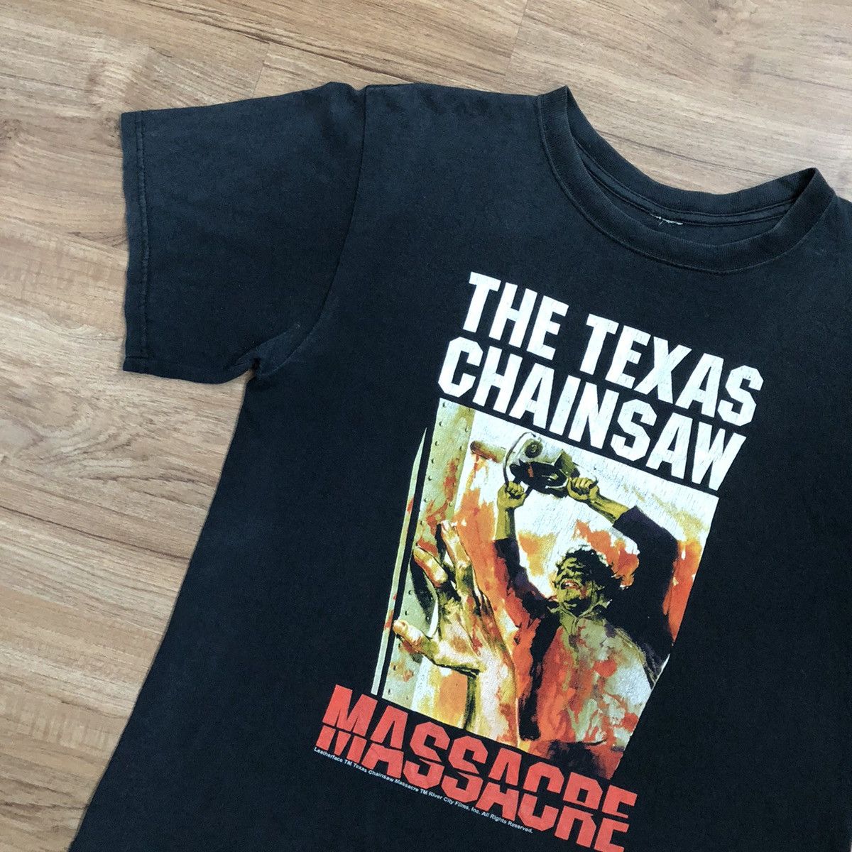 Vintage The Texas Chainsaw Massacre Leatherface Horror Movie Shirt Size US M / EU 48-50 / 2 - 3 Thumbnail