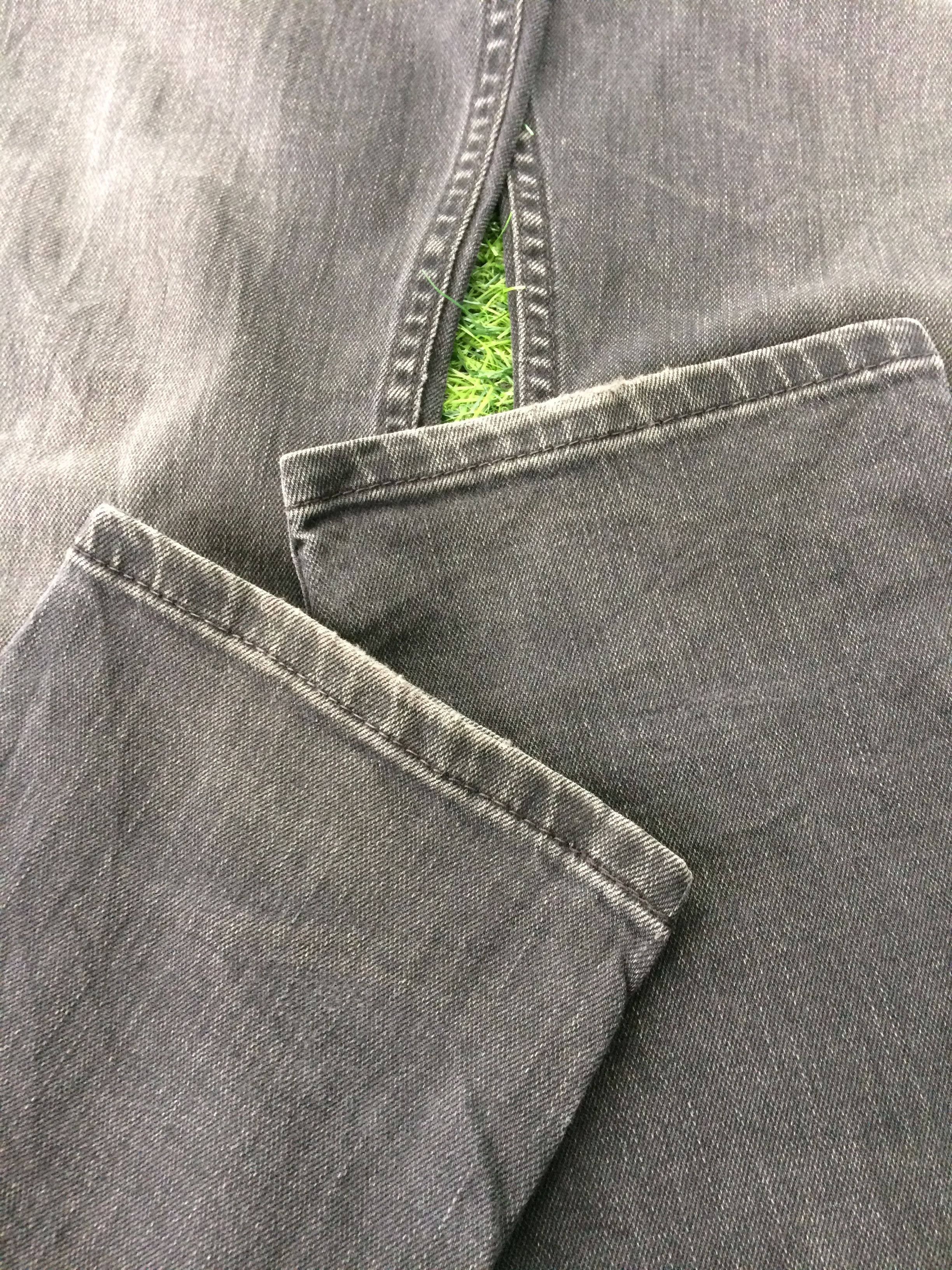 Levi's Distressed Levis 511 Slim Fit Jeans #B-059 Size US 35 - 5 Thumbnail