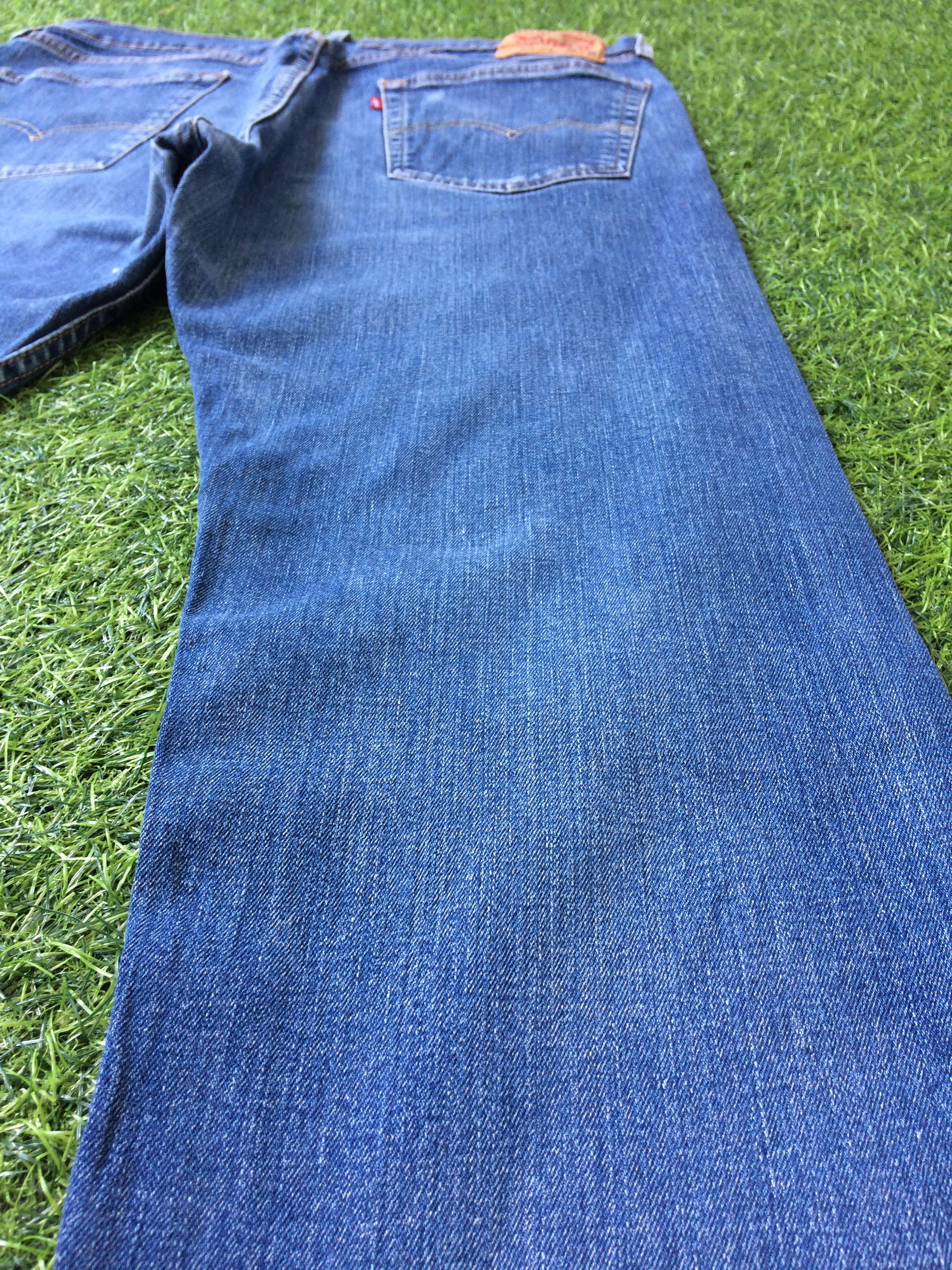 Levi's Vintage Distressed Levis 505 Stretch Jeans #B-389 Size US 35 - 6 Thumbnail
