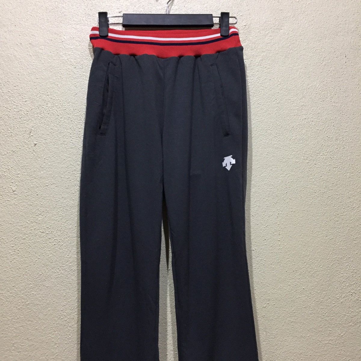 Descente Descente Slim Fit Track Pants MOVE SPORT Big Logo size S Size US 26 / EU 42 - 3 Thumbnail