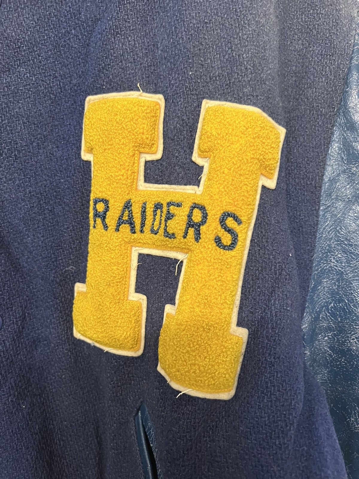 Vintage Vintage Varsity Leather Jacket “Robbie Raiders” Size US M / EU 48-50 / 2 - 8 Thumbnail