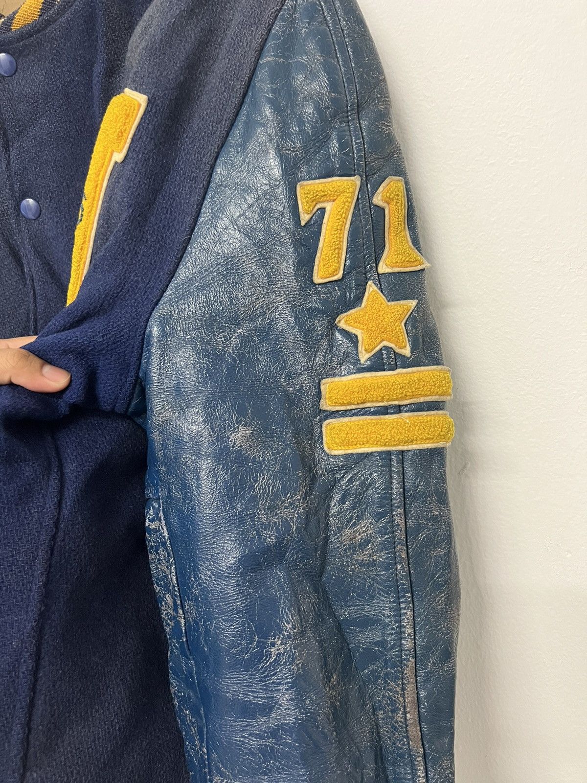 Vintage Vintage Varsity Leather Jacket “Robbie Raiders” Size US M / EU 48-50 / 2 - 6 Thumbnail