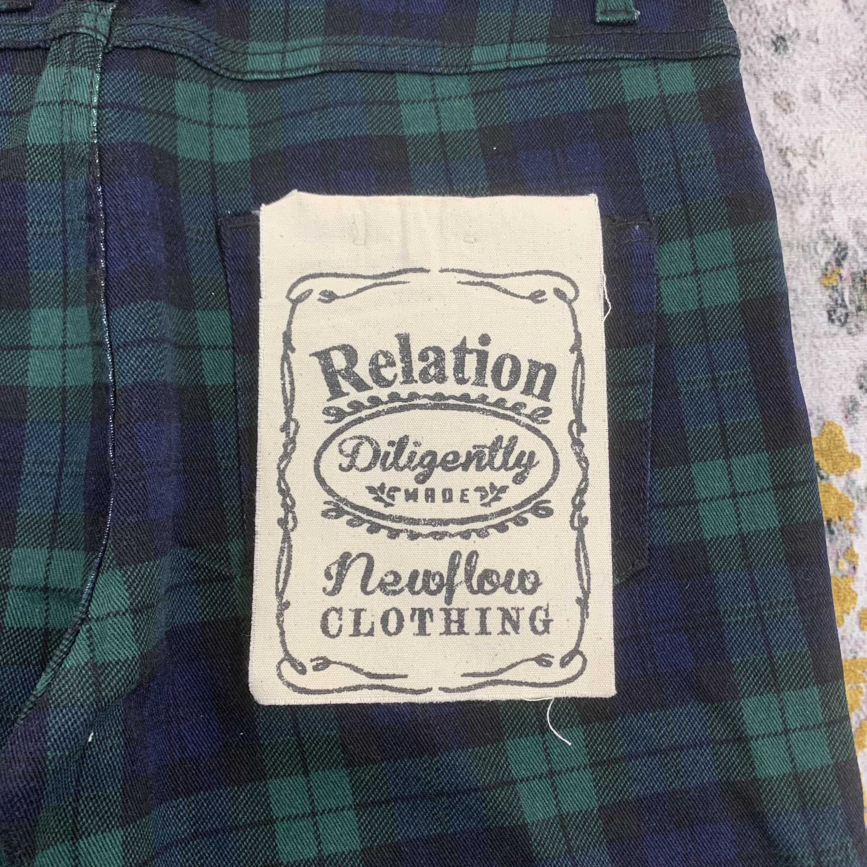 Japanese Brand Tartan Pattern Pants Slim Fit Mid Rise Size US 31 - 7 Thumbnail