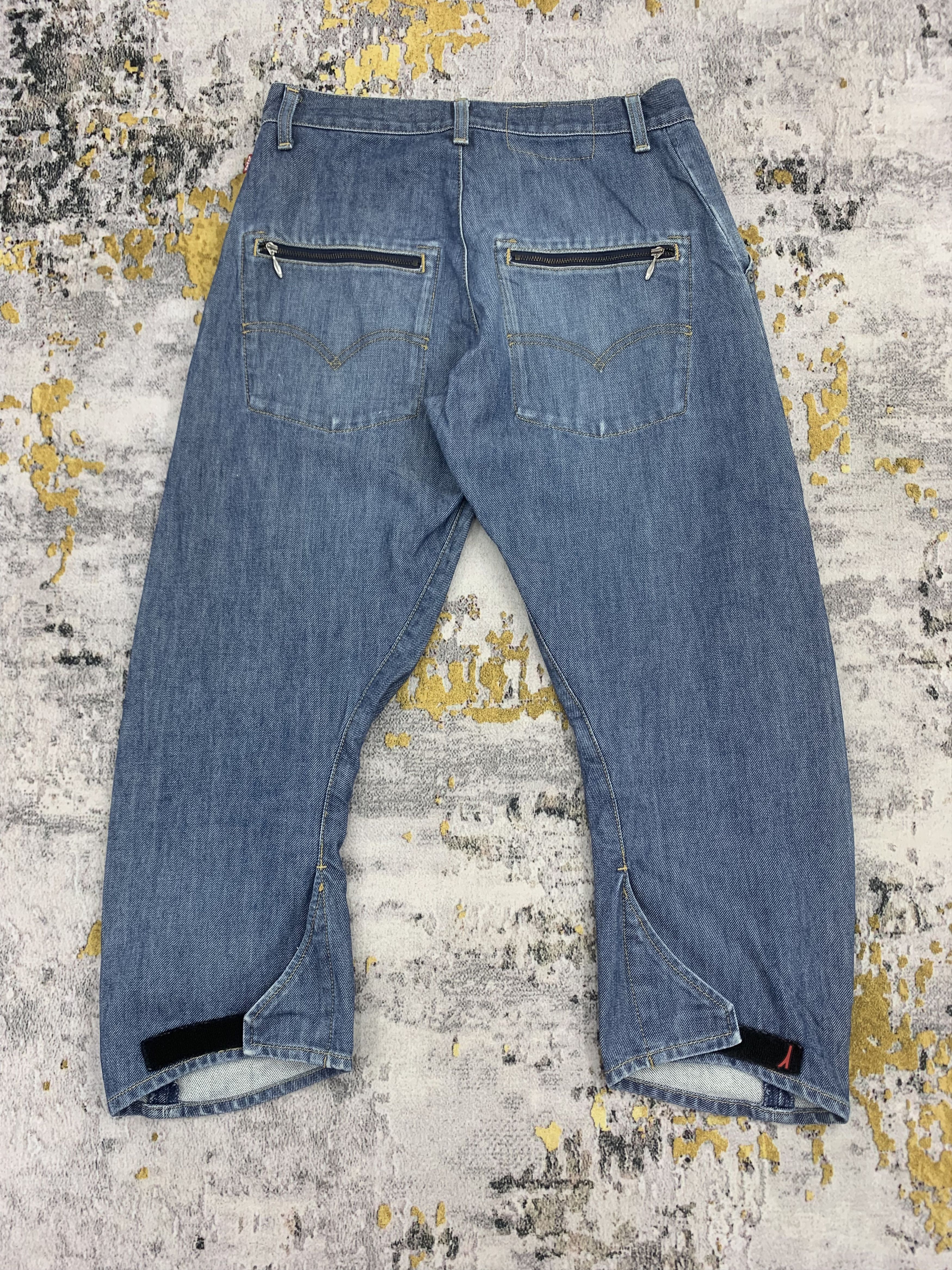 Levi's Levis Engineered Jeans Cropped High Waist Jeans Ankle Snap Size US 29 - 6 Thumbnail