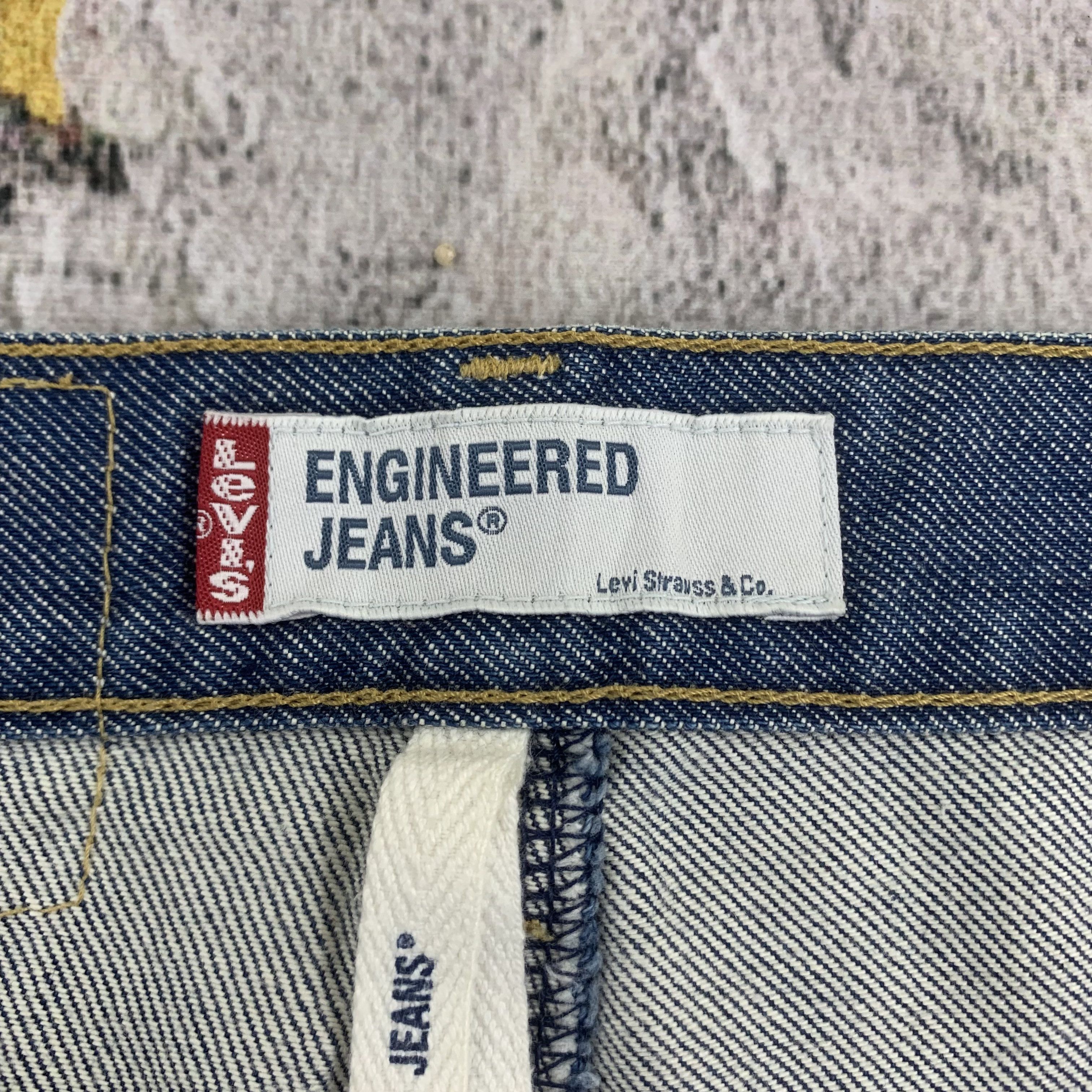 Levi's Levis Engineered Jeans Cropped High Waist Jeans Ankle Snap Size US 29 - 4 Thumbnail