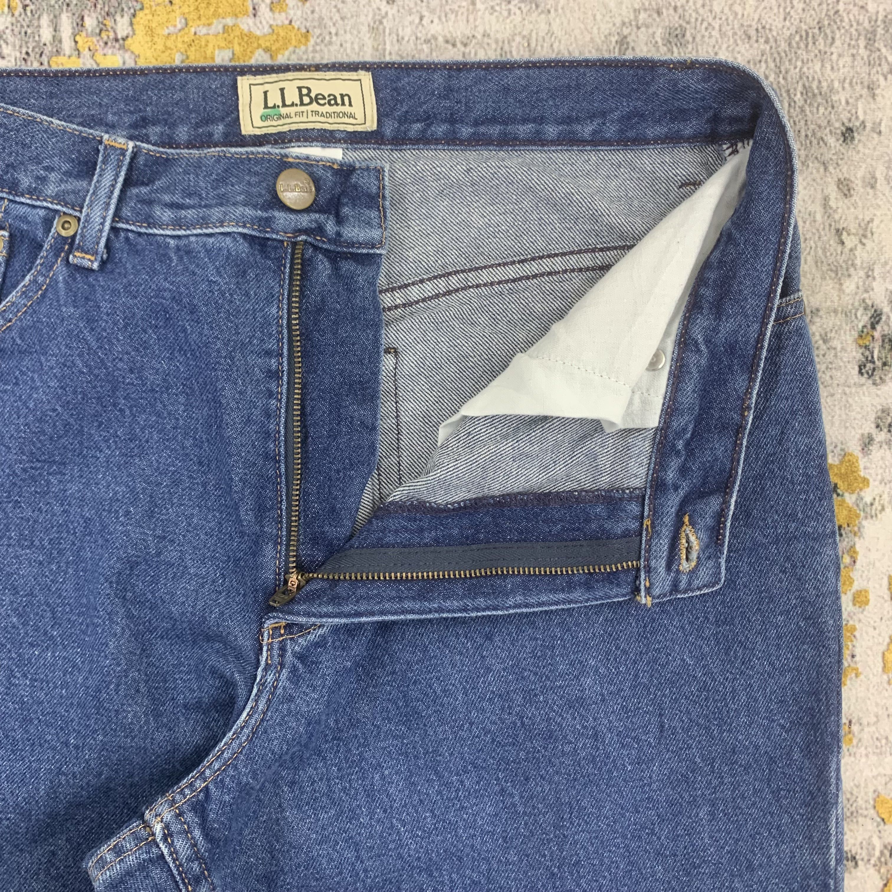 L.L. Bean LL Beans Blue Wash Jeans Curvy High Waist Skinny Size 30" / US 8 / IT 44 - 3 Thumbnail