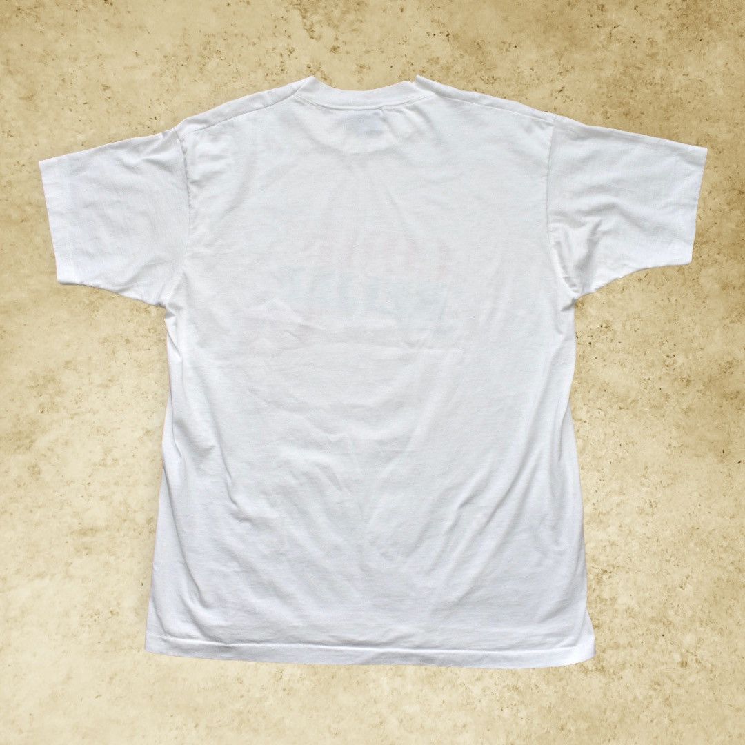 Vintage Vintage 90s Comic Relief VII T-shirt (XL) Size US XL / EU 56 / 4 - 3 Thumbnail