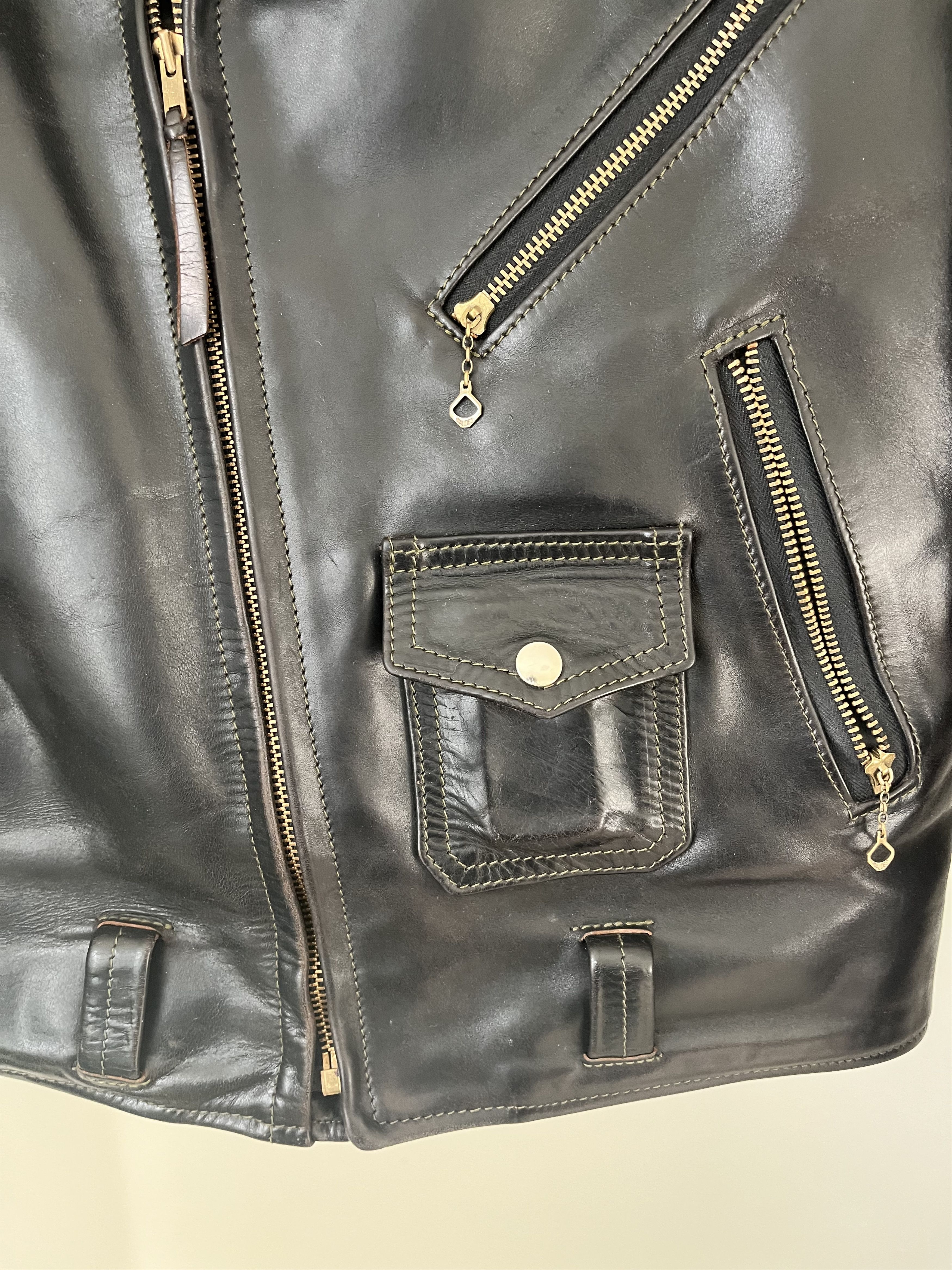 Aero Leathers Aero Indian Ranger Horsehide Jacket Size US M / EU 48-50 / 2 - 5 Thumbnail