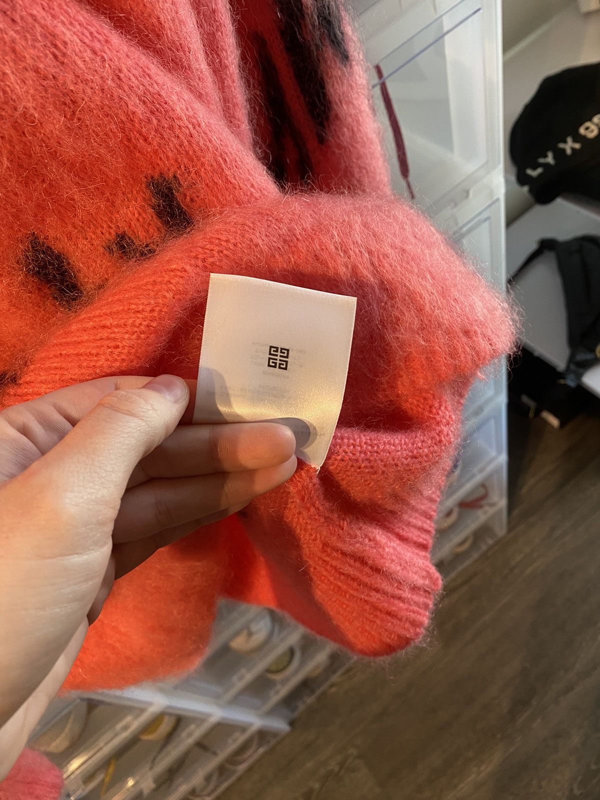 Givenchy Sweater in all-over GIVENCHY intarsia mohair size M Size US M / EU 48-50 / 2 - 8 Thumbnail