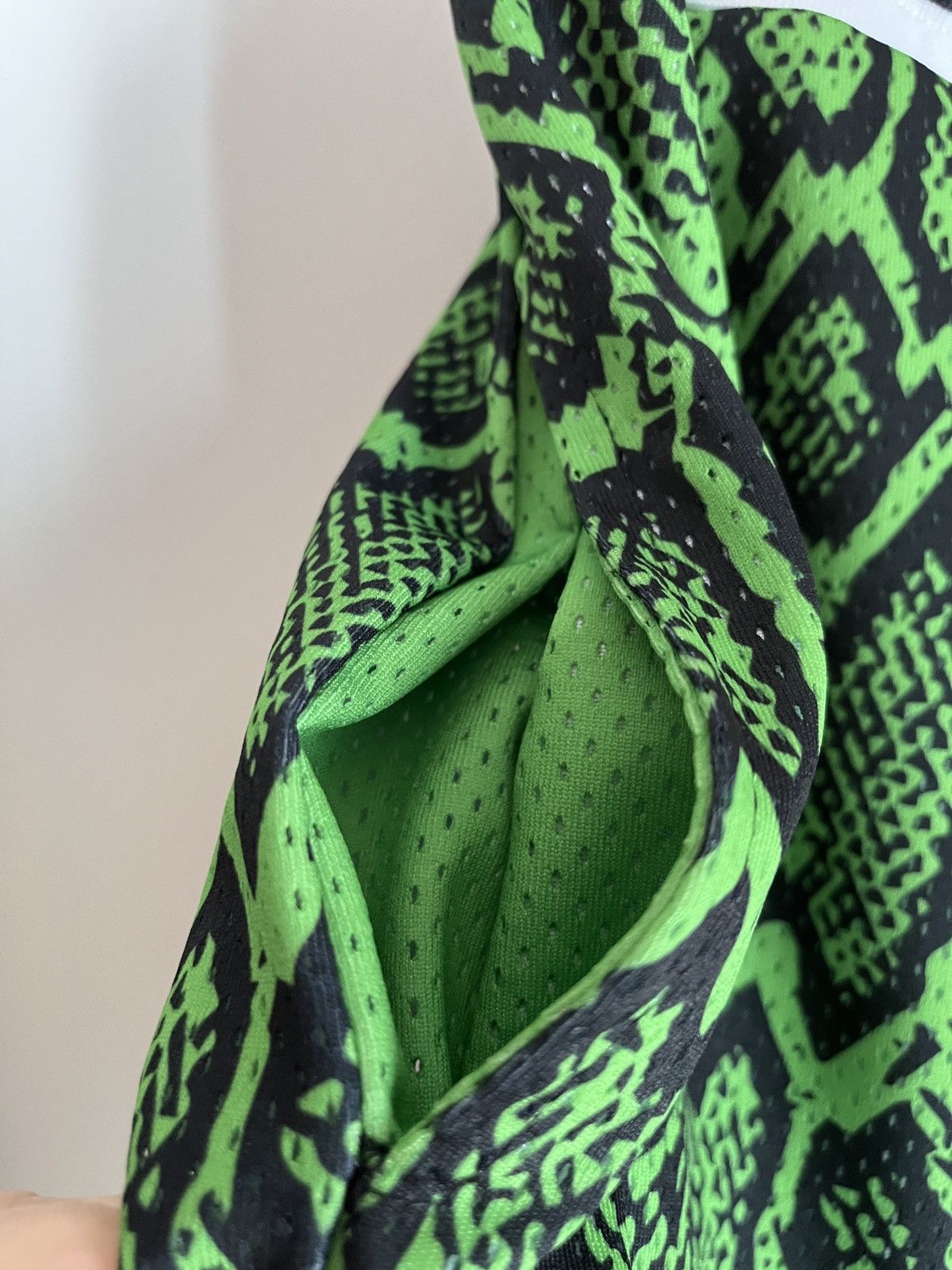 Psychworld Psychworld Green Mesh Snake Basketball Shorts XL Size US 36 / EU 52 - 6 Thumbnail