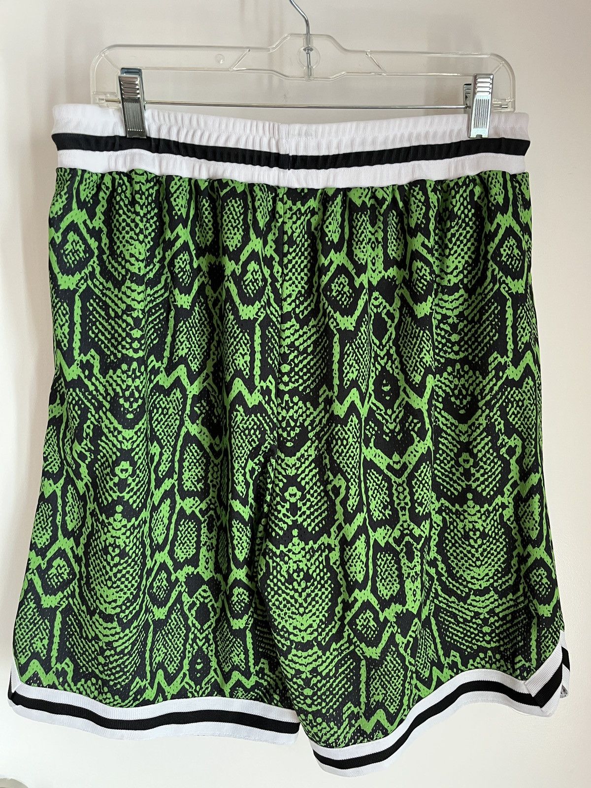Psychworld Psychworld Green Mesh Snake Basketball Shorts XL Size US 36 / EU 52 - 2 Thumbnail