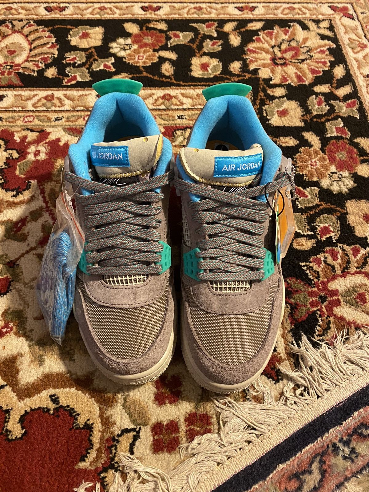 taupe union jordan 4