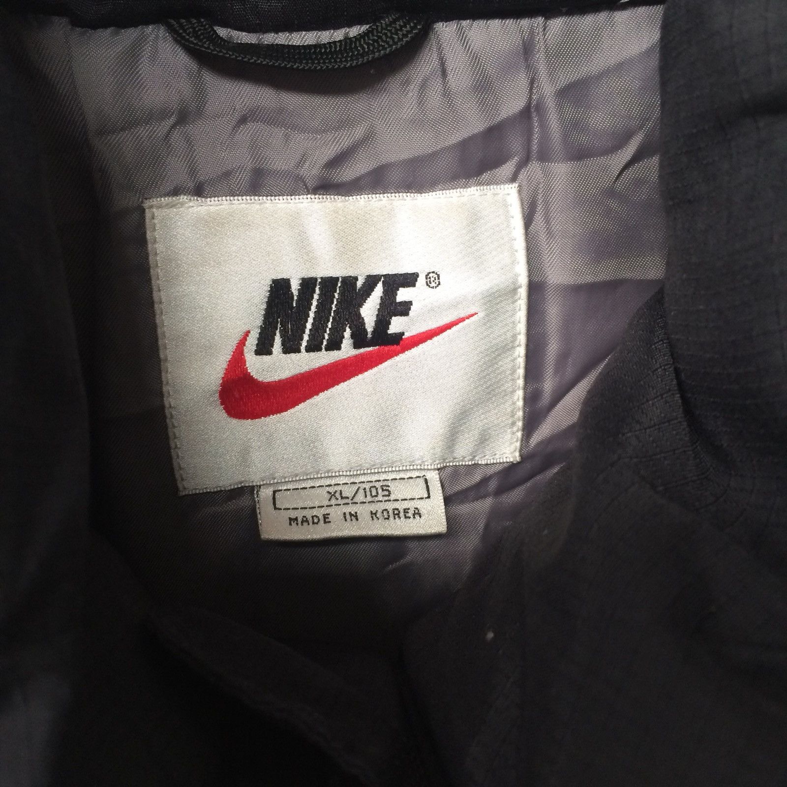 Nike Vintage 90s Nike Down Puffer Jacket Size US XL / EU 56 / 4 - 5 Thumbnail