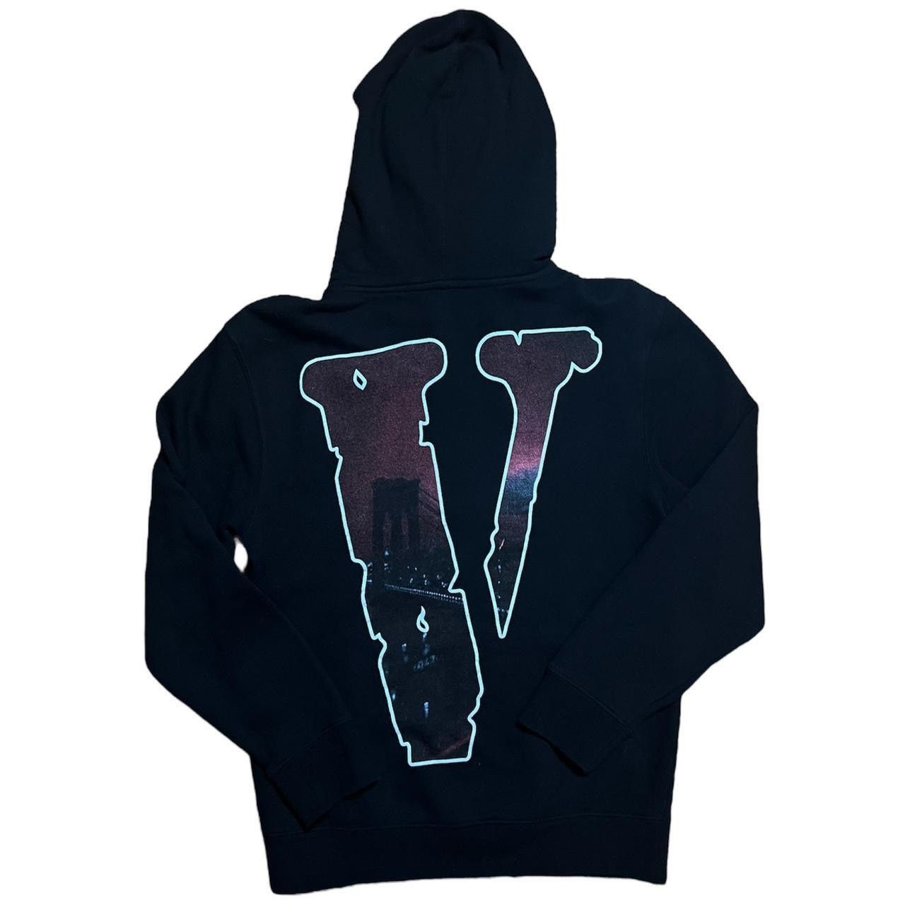 Vlone pop smoke wraith hoodie - Outerwear