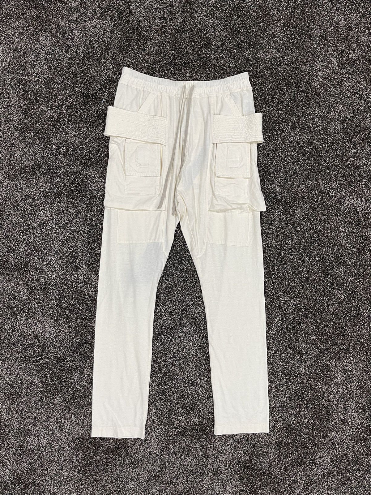 image of Rick Owens x Rick Owens Drkshdw Rick Owen Drkshdw Creatch Drawstring Cargo Natural Pants in Cream (