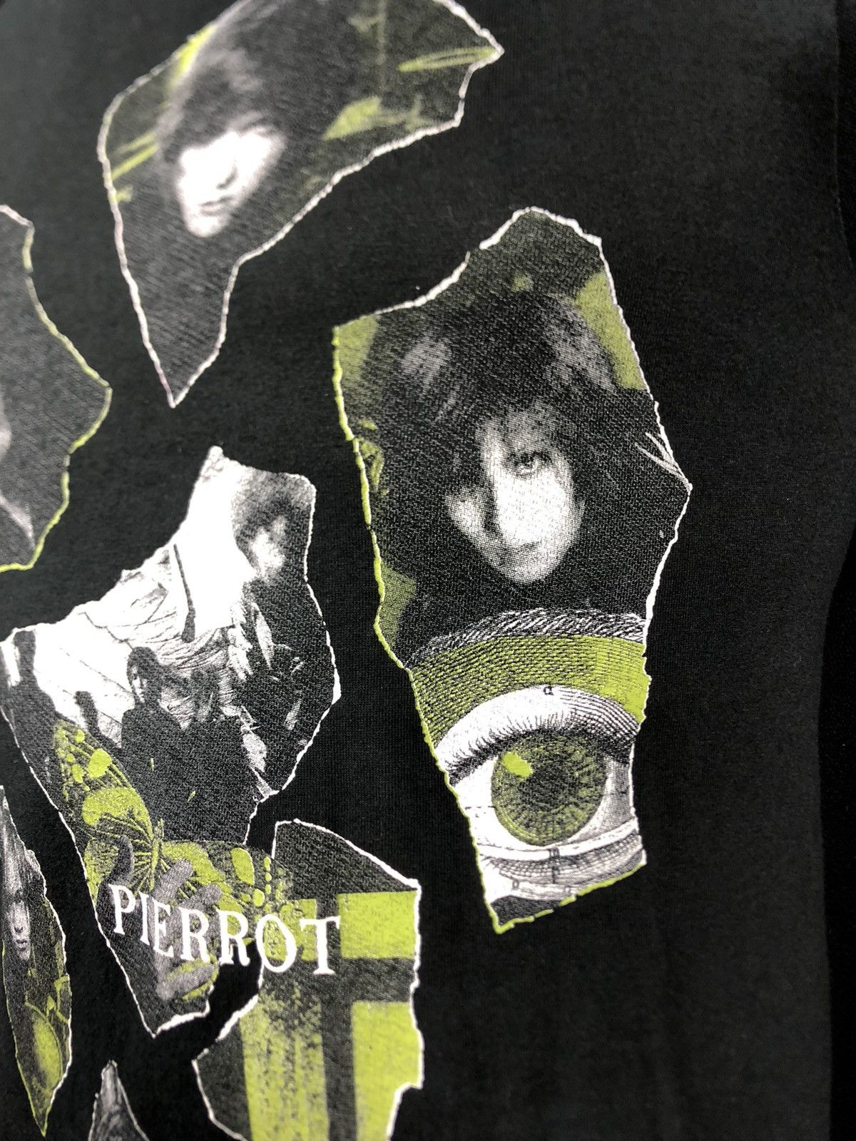 Band Tees Vintage 90s Pierrot 1997 Celluloid Humanism Tour Shirt Size US S / EU 44-46 / 1 - 11 Thumbnail
