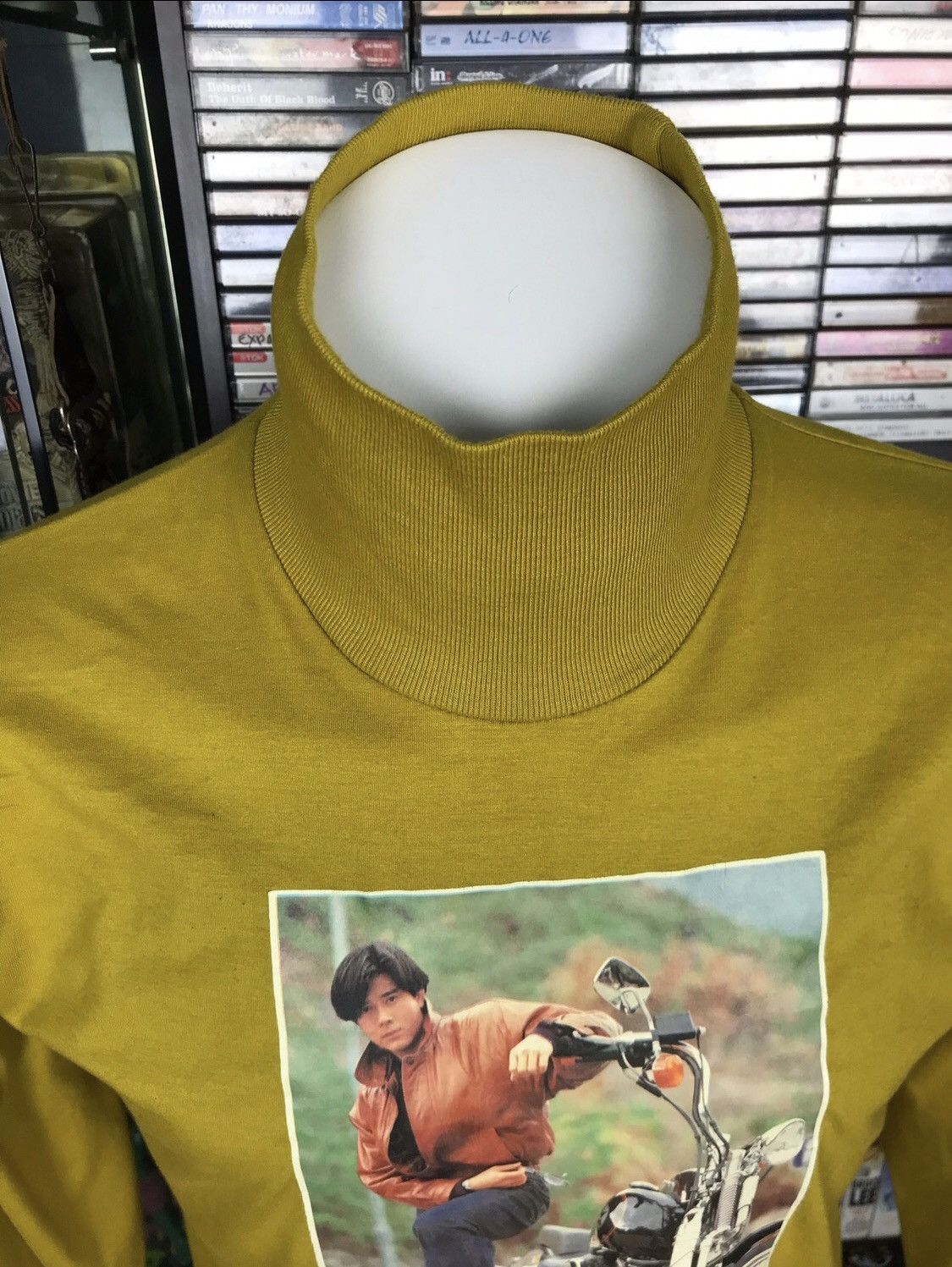 Designer × Vintage Vintage 90s Aaron Kwok Hong Kong Turtle Neck Longsleeve Size US M / EU 48-50 / 2 - 10 Thumbnail