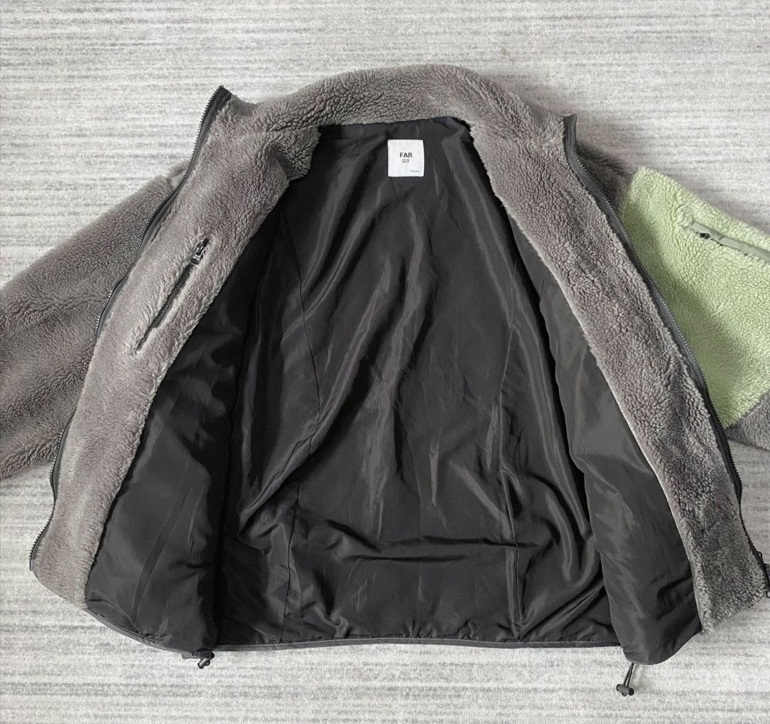 Far Afield Far archive grey-green paneled fleece lamb fleece Size US S / EU 44-46 / 1 - 3 Thumbnail
