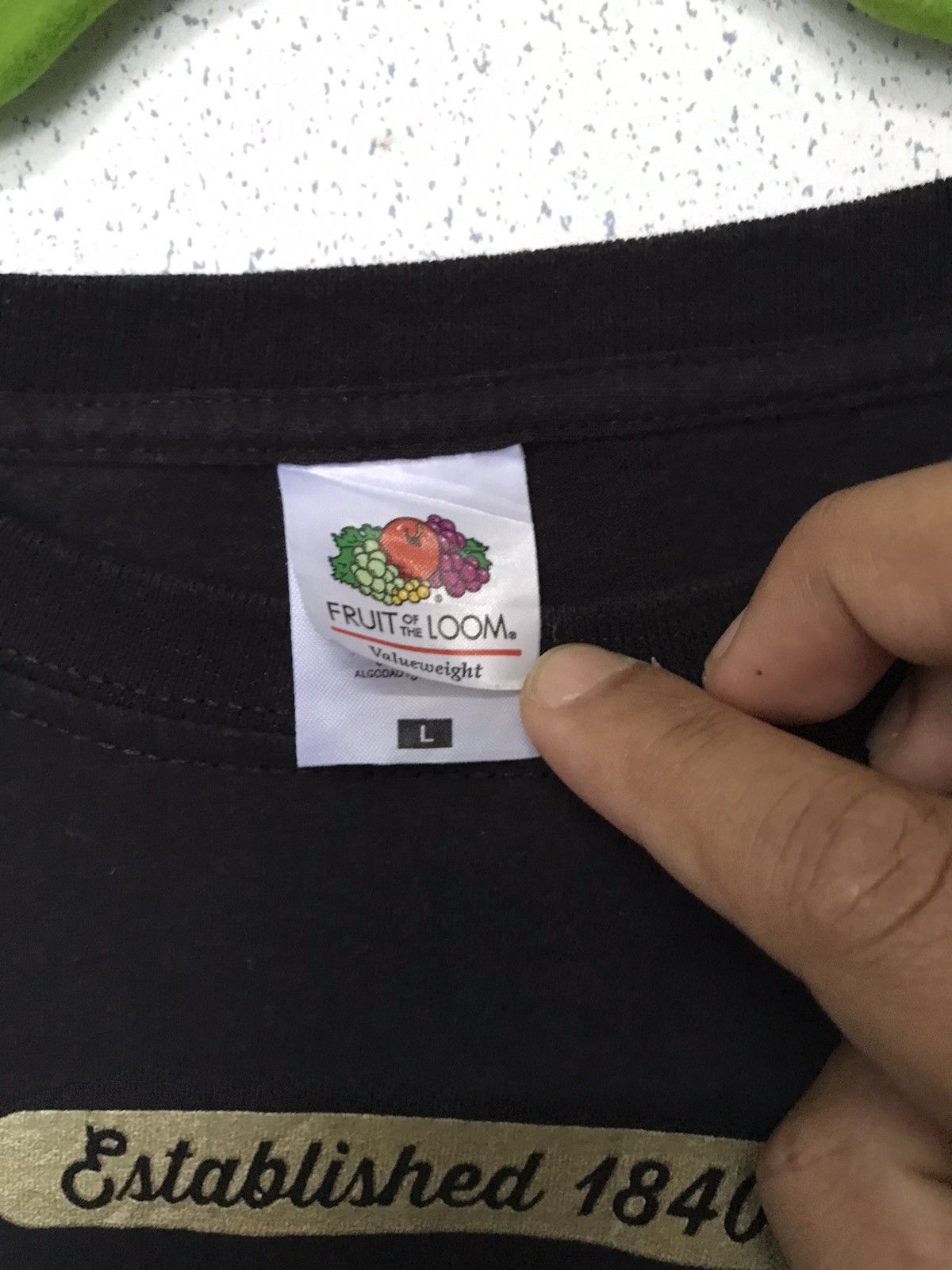 Fruit Of The Loom Fruit Of The Loom The Temple Bar Shirt Size US L / EU 52-54 / 3 - 4 Thumbnail