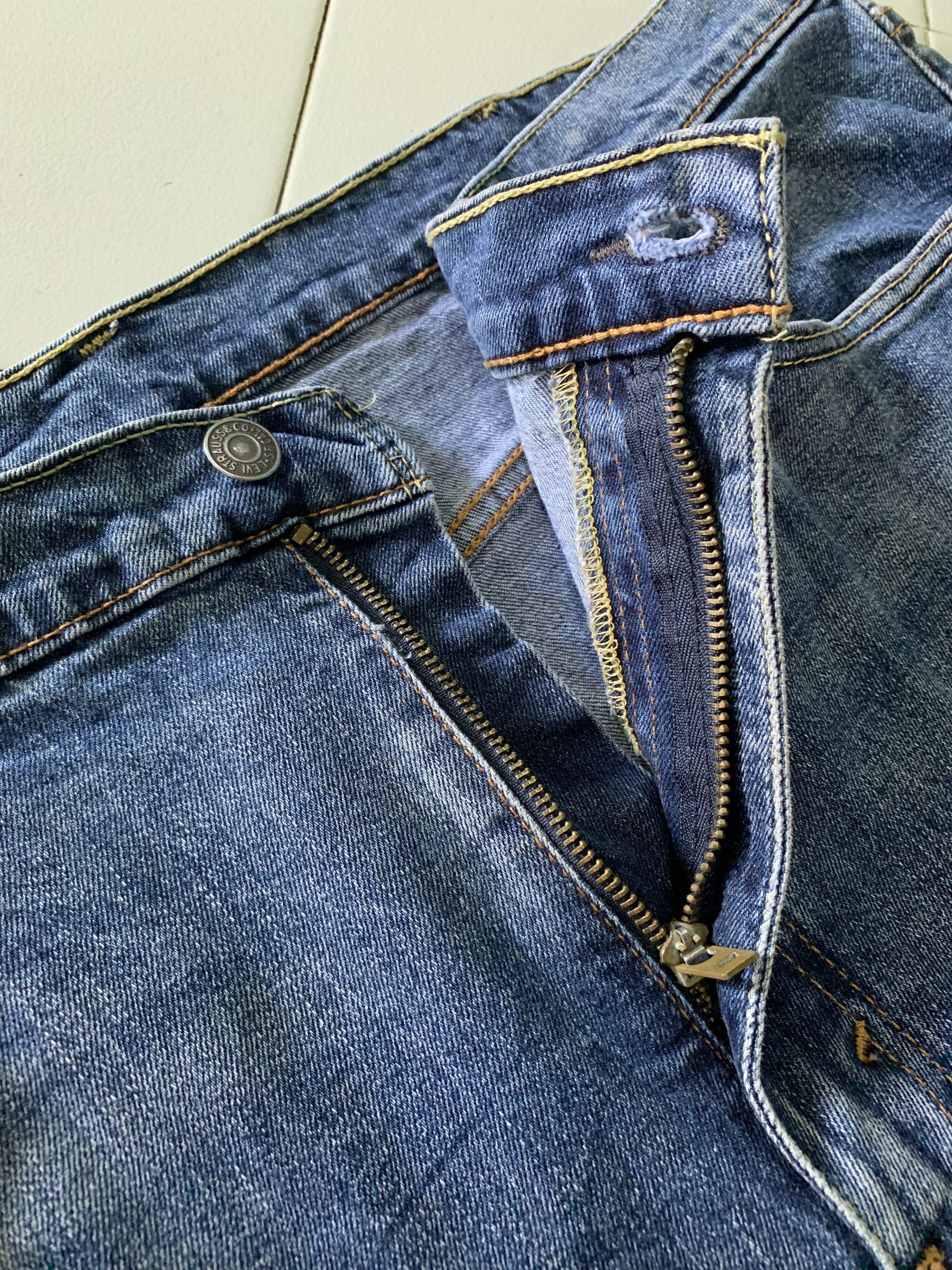 Levi's Vintage Levis Jeans Blue Denim Levis 541 Size US 40 / EU 56 - 8 Thumbnail