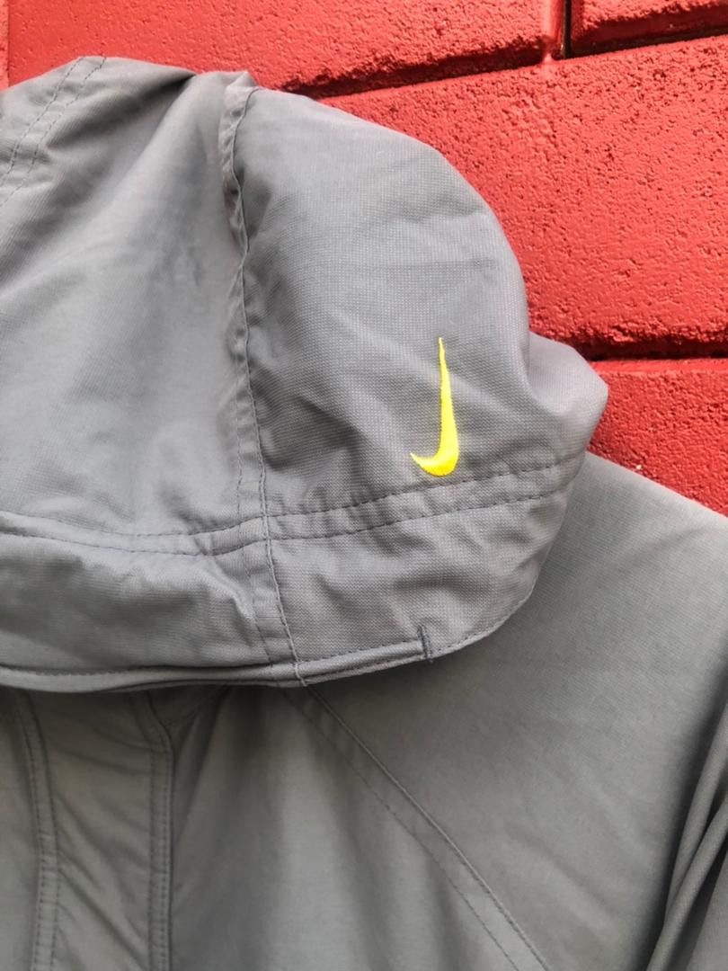 Nike Vintage Nike Streetwear Designer Fashion Style Jacket Size US L / EU 52-54 / 3 - 7 Thumbnail
