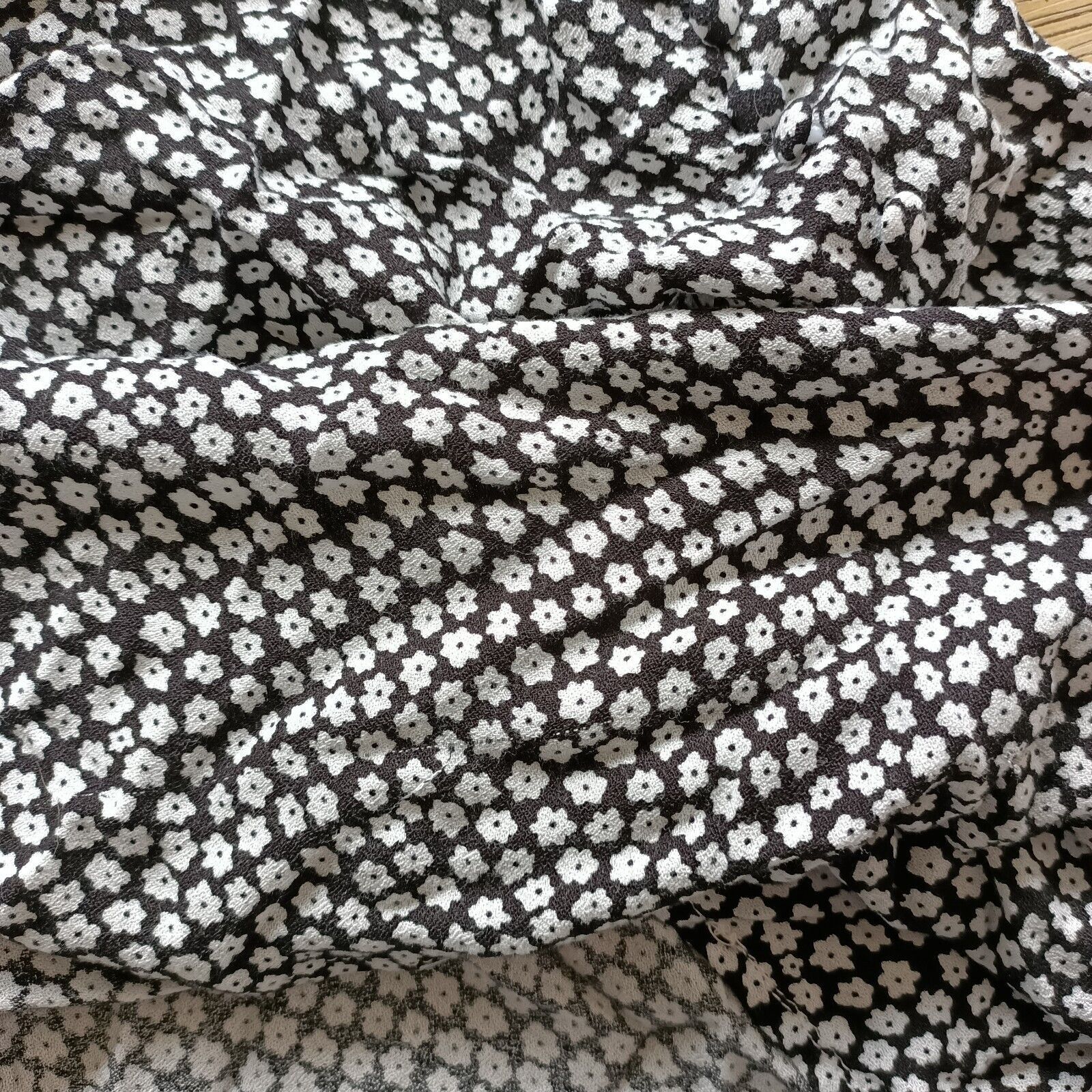 Other Slide Show Size 10 Dress Black White Floral Milkmaid Size M / US 6-8 / IT 42-44 - 8 Thumbnail