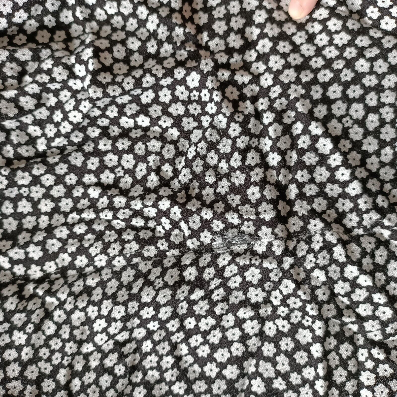 Other Slide Show Size 10 Dress Black White Floral Milkmaid Size M / US 6-8 / IT 42-44 - 7 Thumbnail