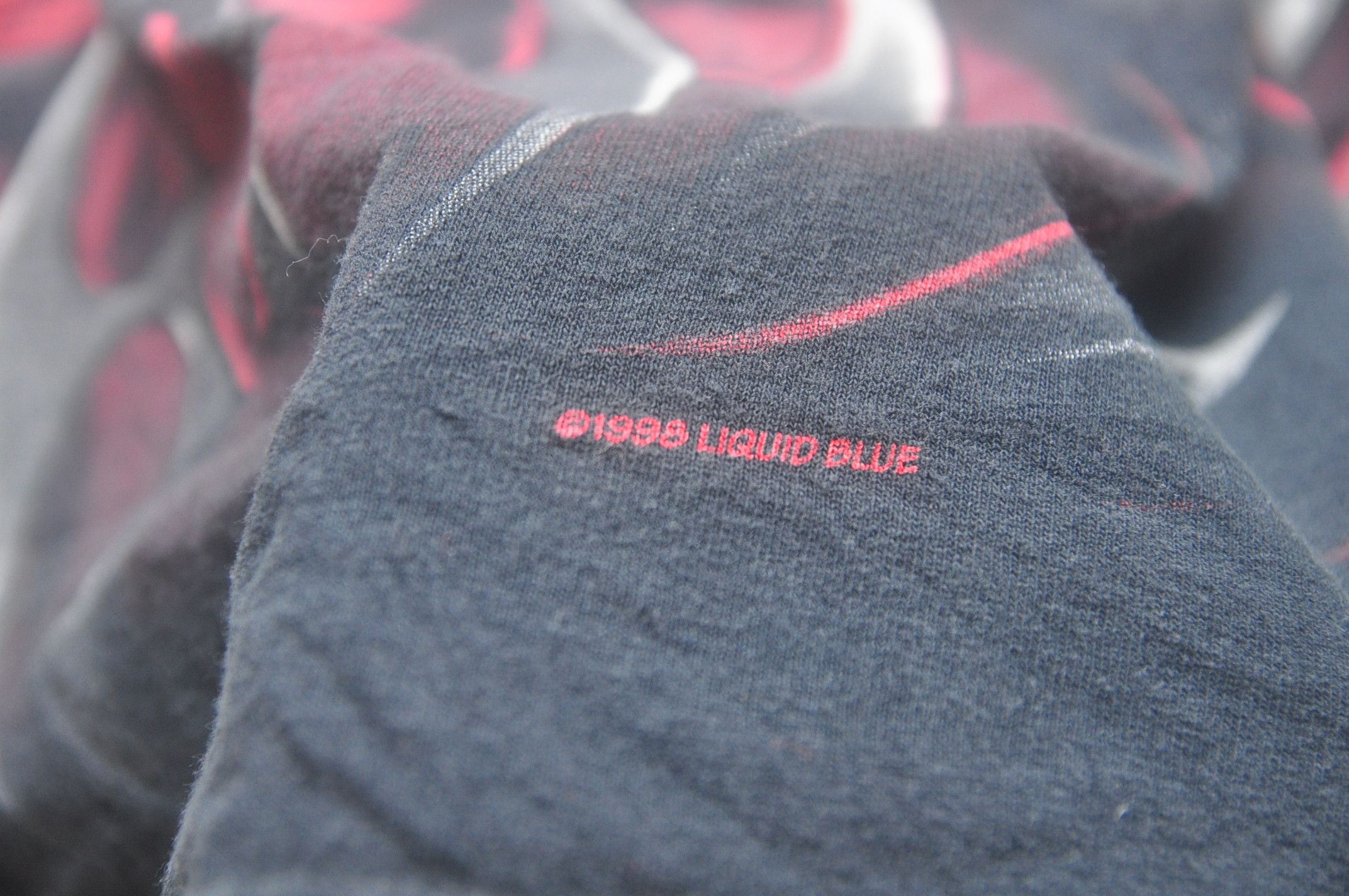 Japanese Brand Vintage Liquid Blue Big Logo Skull Black Colour Shirt Size US XL / EU 56 / 4 - 5 Thumbnail