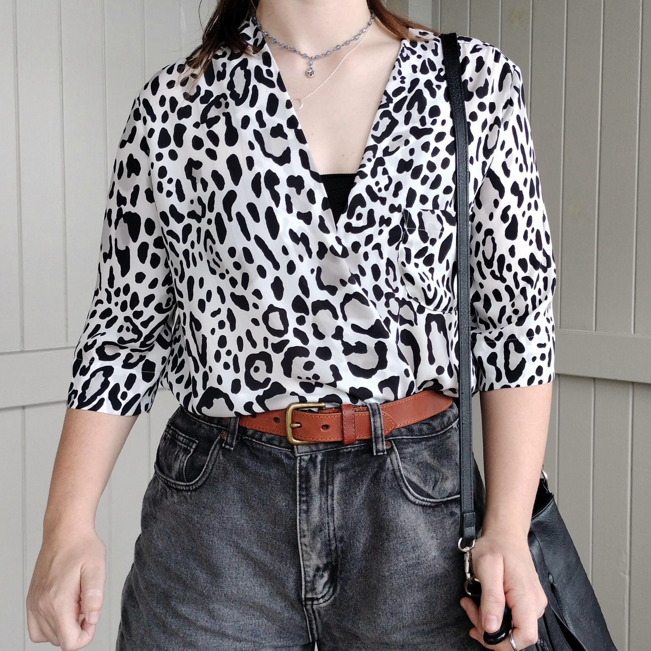 Topshop Topshop Size 10 Animal Print Blouse Top Size M / US 6-8 / IT 42-44 - 1 Thumbnail
