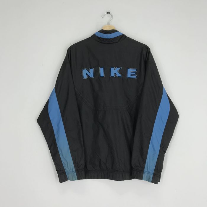 nike windbreaker big logo