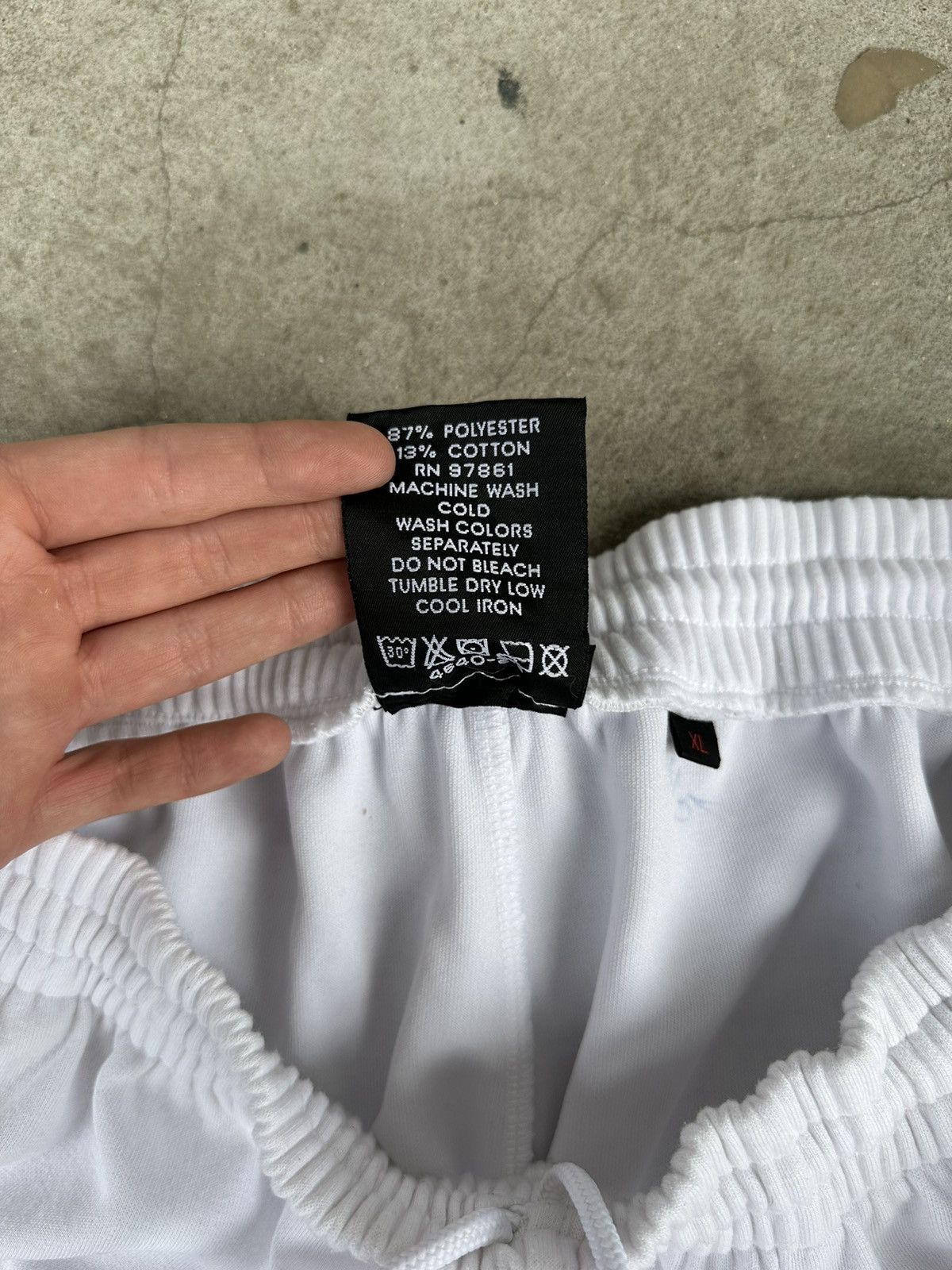 Karl Kani Vintage Karl Kani Sweatpants Size US 36 / EU 52 - 14 Thumbnail