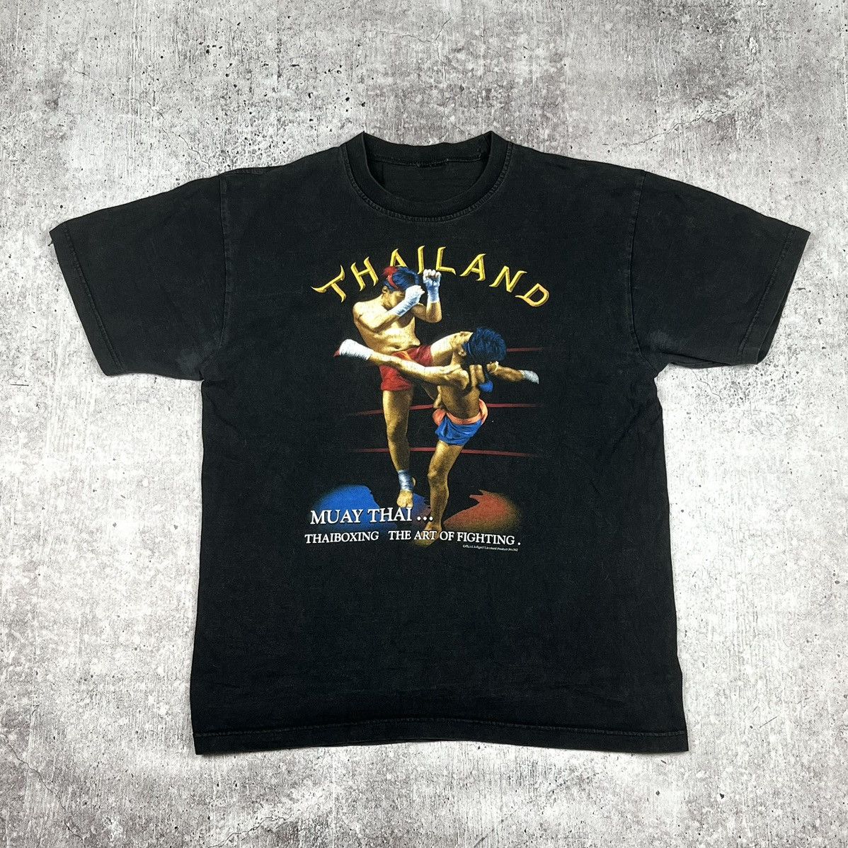 Japanese Brand Vintage MUAY THAI boxing Kick Lesson Crew Neck Tee Shirt Size US M / EU 48-50 / 2 - 1 Thumbnail