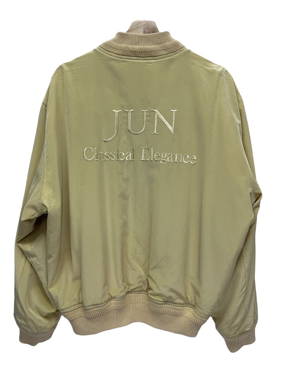 JUN MEN JUN MEN Classic Elegance Embroidery Tribal Wings Reversible Size US M / EU 48-50 / 2 - 5 Thumbnail