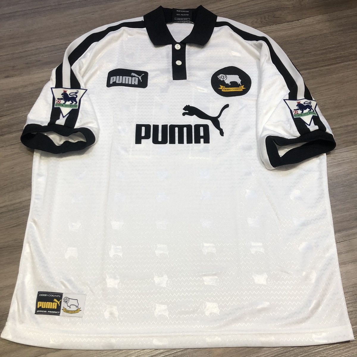 Puma × Vintage Derby county 97/98 home shirt #11 Willems | Grailed