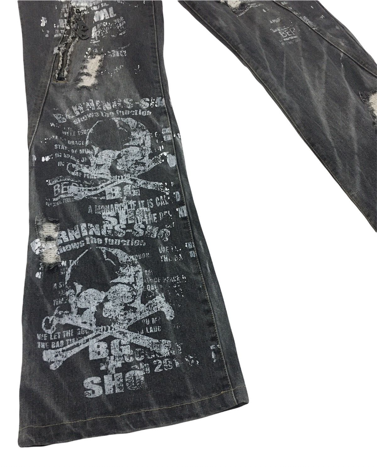 Japanese Brand × Seditionaries Berning Sho Ripped Denim Skull Jeans Size US 30 / EU 46 - 4 Thumbnail