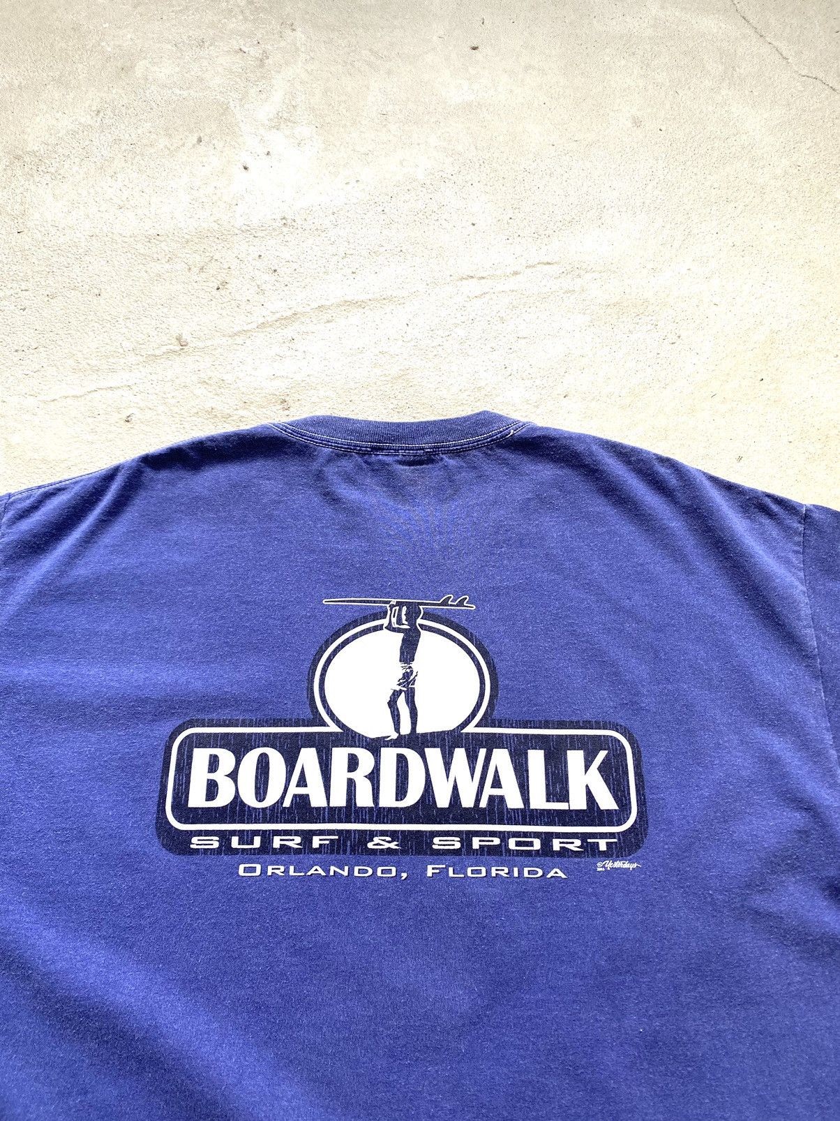 Vintage Vintage 2000’s Boardwalk Surf Style T Shirt (O’Neill Stussy) Size US XL / EU 56 / 4 - 2 Thumbnail