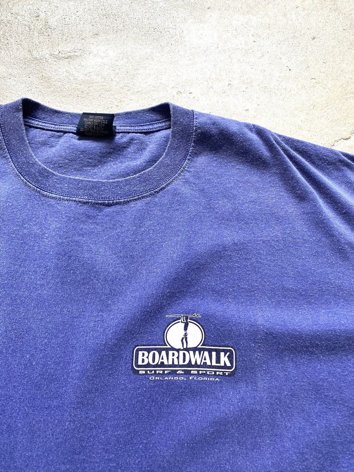 Vintage Vintage 2000’s Boardwalk Surf Style T Shirt (O’Neill Stussy) Size US XL / EU 56 / 4 - 8 Thumbnail
