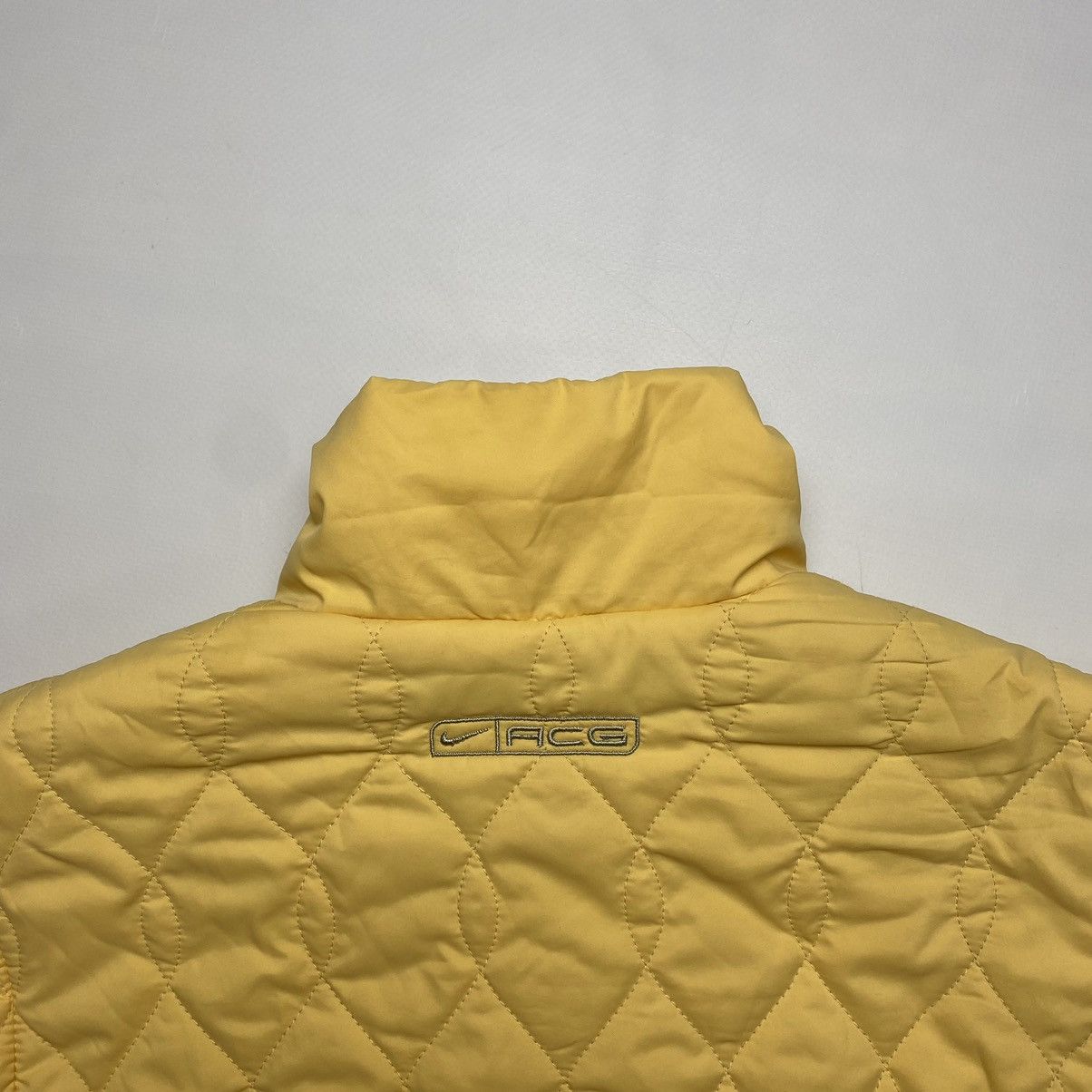 Nike ACG Nike ACG Light Puffer Jacket Size S / US 4 / IT 40 - 4 Thumbnail