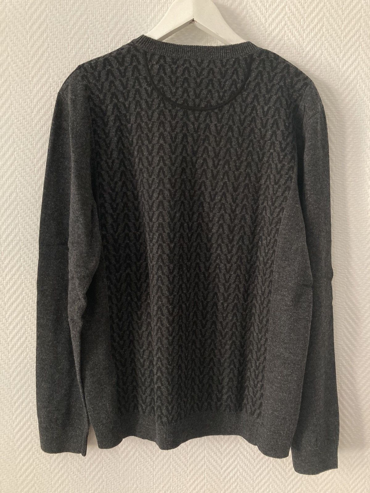 Valentino intarsia-knit logo jumper Size US M / EU 48-50 / 2 - 2 Thumbnail