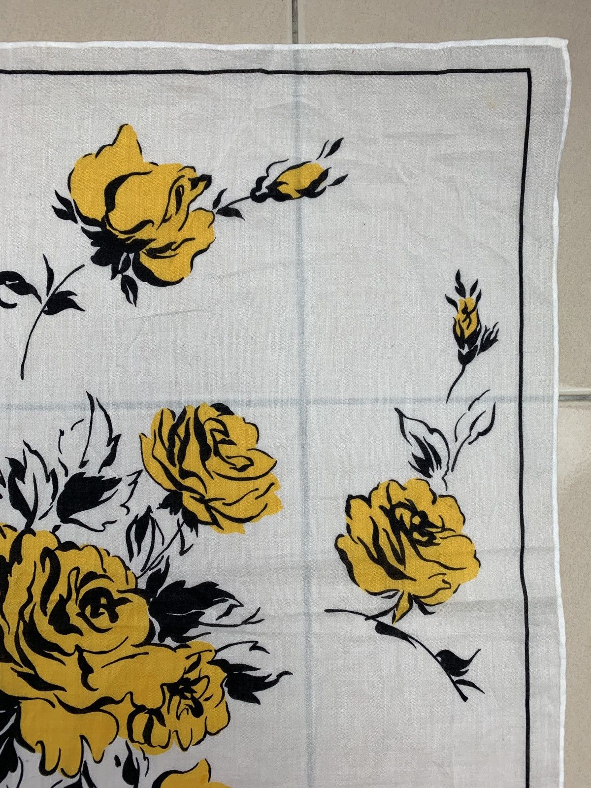 Yves Saint Laurent Yves Saint Laurent Handkerchief Pocketsquares Size ONE SIZE - 5 Thumbnail