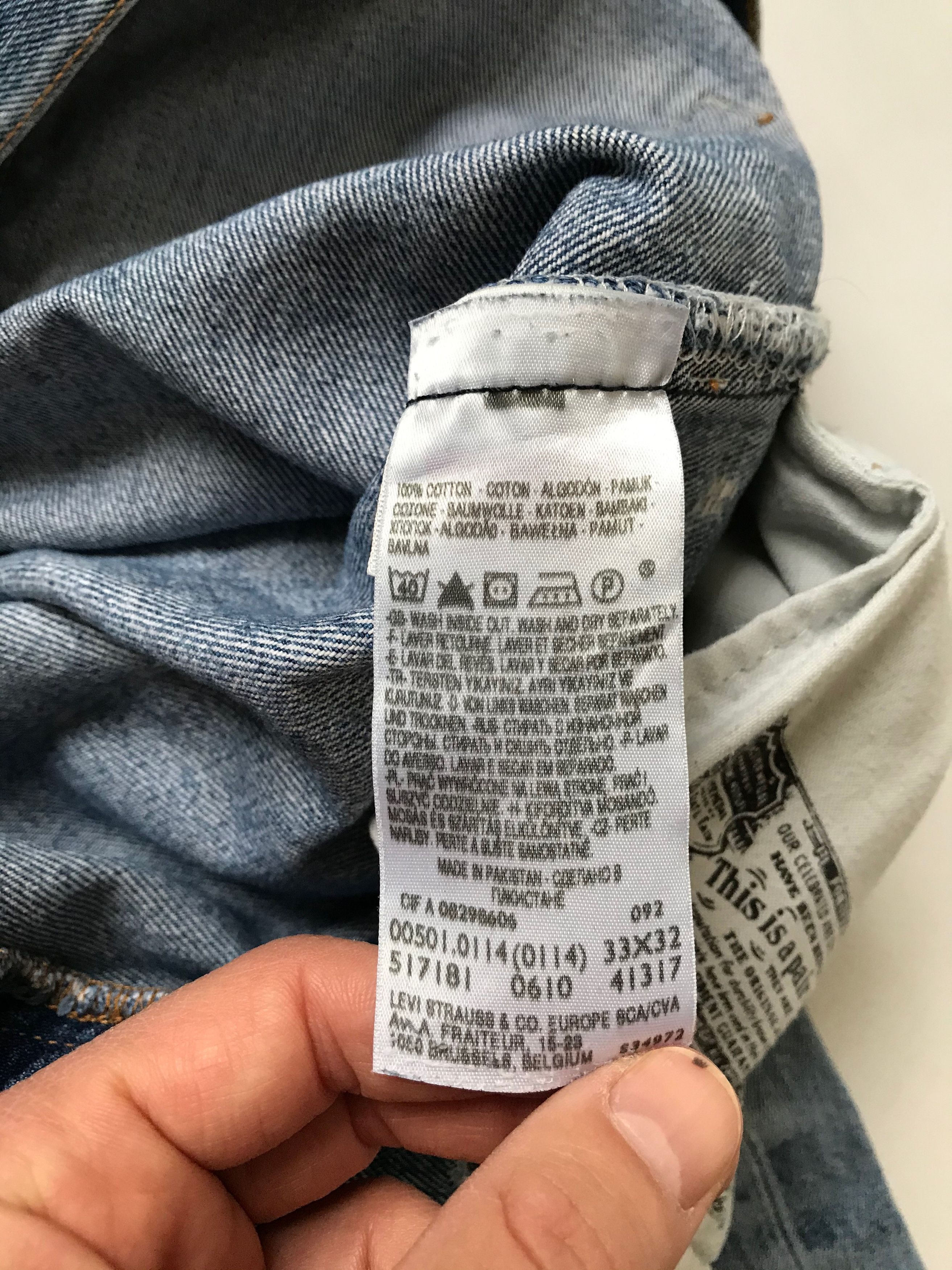 Levi's Vintage Clothing Levi's 501 Vintage Faded Worn Denim Jeans Pants Size US 34 / EU 50 - 9 Thumbnail