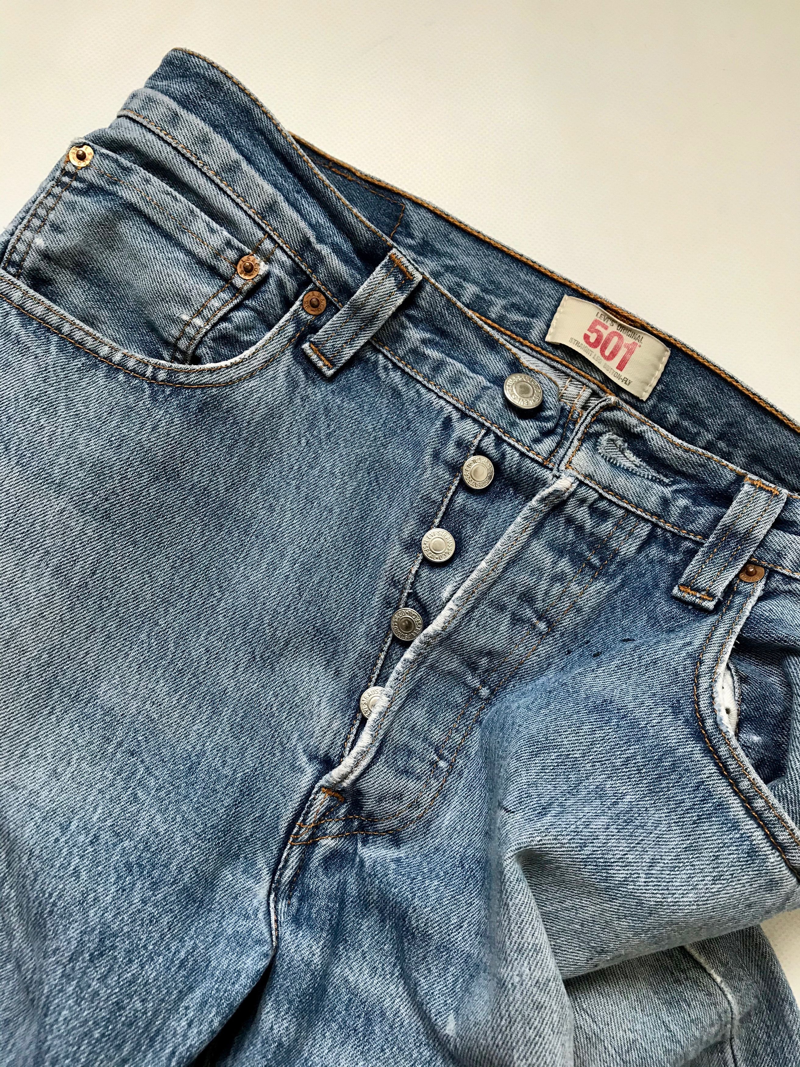 Levi's Vintage Clothing Levi's 501 Vintage Faded Worn Denim Jeans Pants Size US 34 / EU 50 - 10 Thumbnail