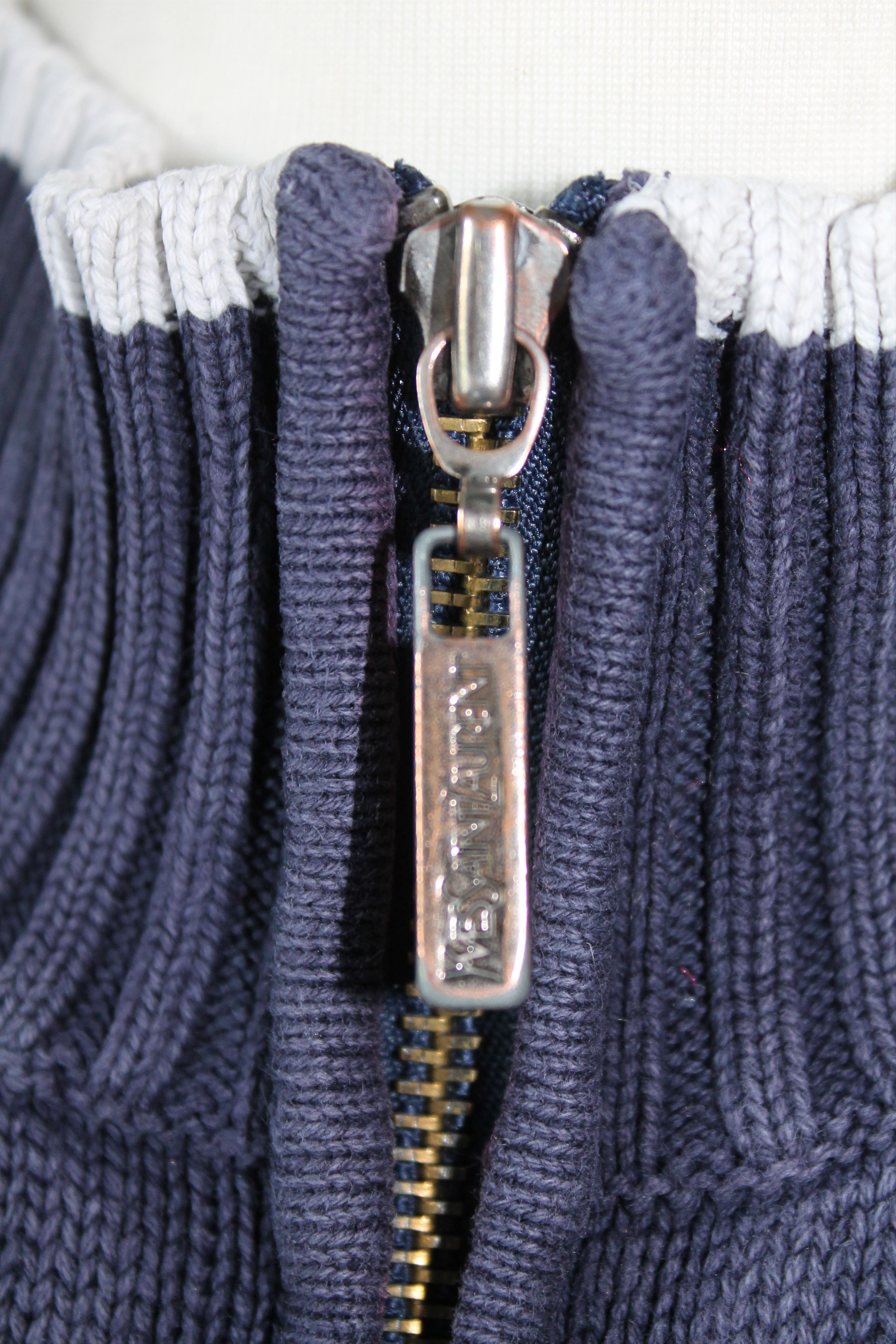 Yves Saint Laurent 90's Yves Saint Laurent Knit Full Zip Sweater Trashed Faded Size US XXL / EU 58 / 5 - 4 Thumbnail