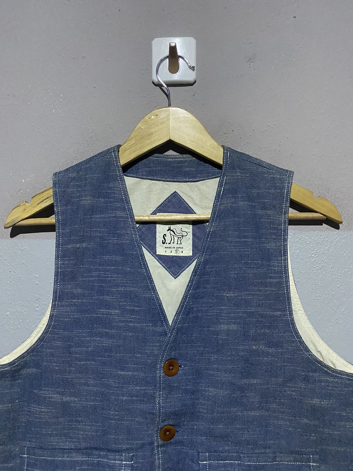 Japanese Brand 🔥SALE🔥ISSEY MIYAKE INSPIRED DESIGN MADE IN JAPAN VEST Size US L / EU 52-54 / 3 - 5 Thumbnail
