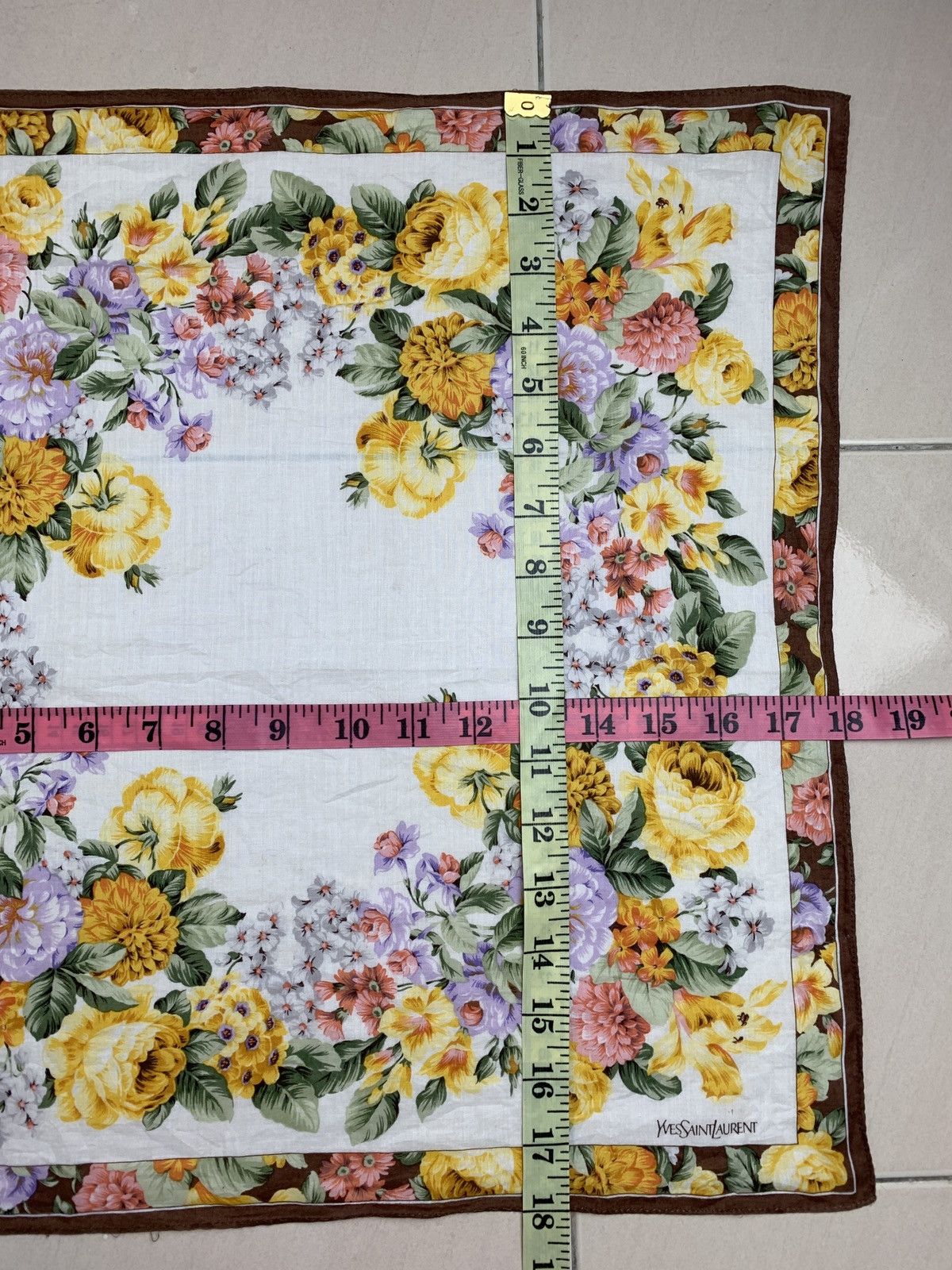Yves Saint Laurent Yves Saint Laurent Handkerchief Pocketsquares Size ONE SIZE - 8 Thumbnail