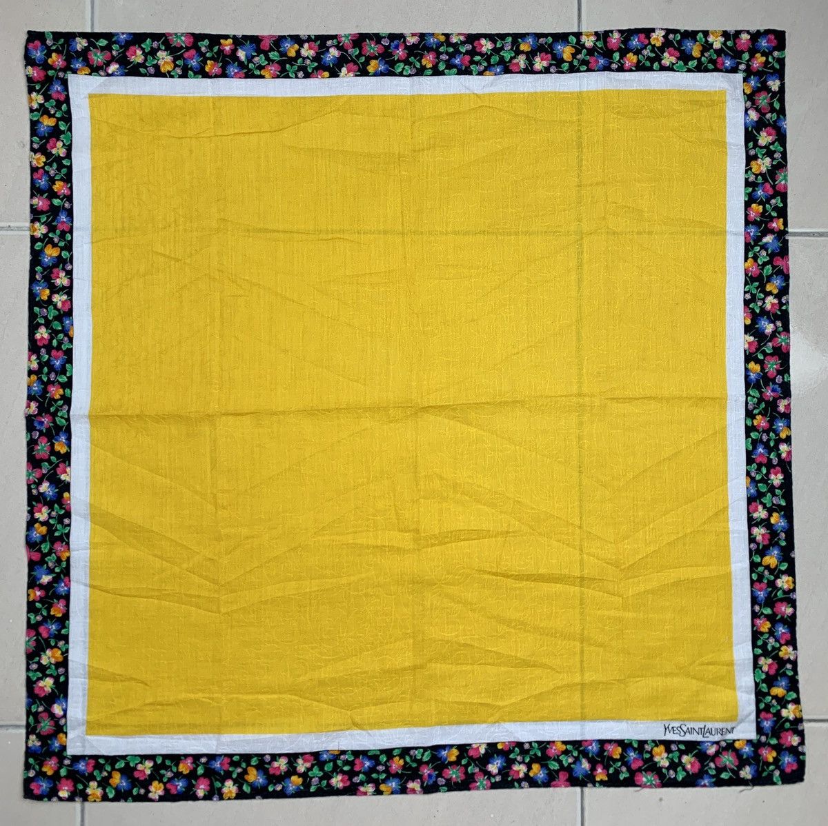 Designer Yves Saint Laurent Handkerchief Pocketsquares Size ONE SIZE - 3 Thumbnail
