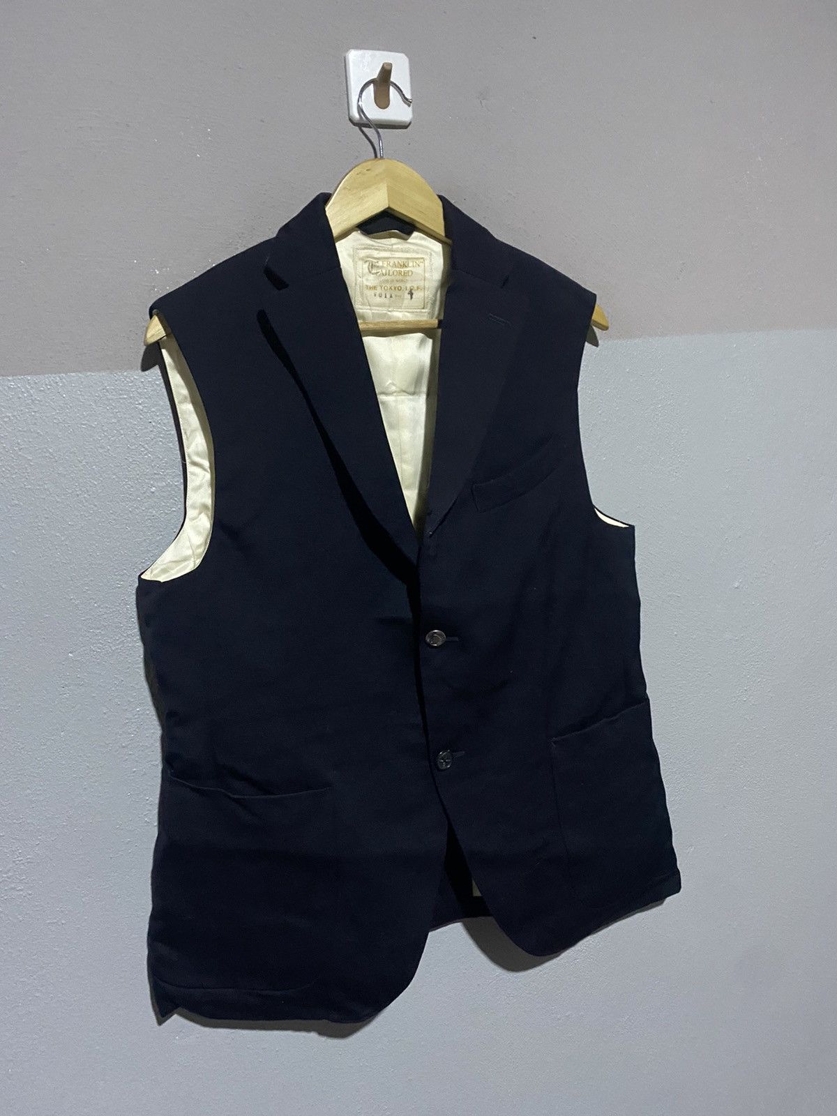 Japanese Brand 🔥SALE🔥THE FRANKLIN TAILORED MADE IN JAPAN VEST Size US L / EU 52-54 / 3 - 3 Thumbnail