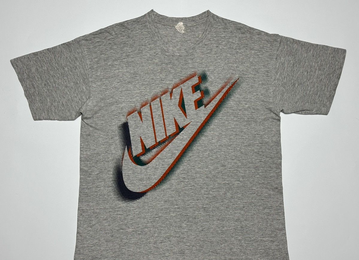 Nike × Vintage 80s Vintage Nike Graphic Logo Single Stich Swoosh Size US L / EU 52-54 / 3 - 3 Thumbnail