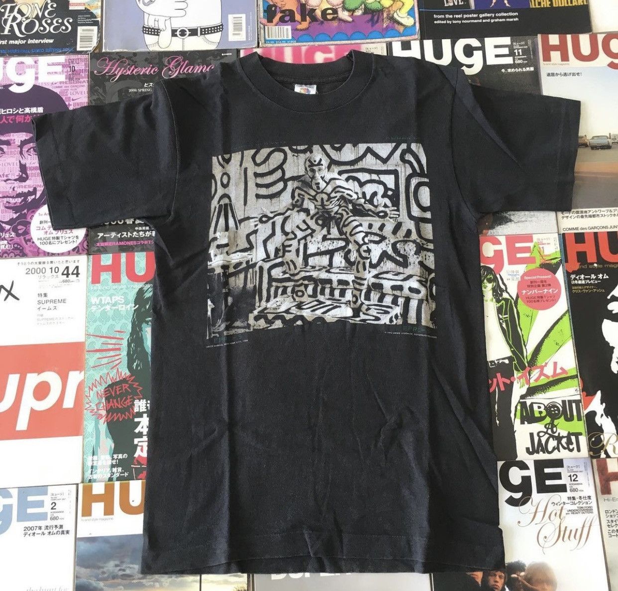 Keith Haring Vintage 90s KEITH HARING Annie Leibovitz photo Tee Size S / US 4 / IT 40 - 2 Thumbnail